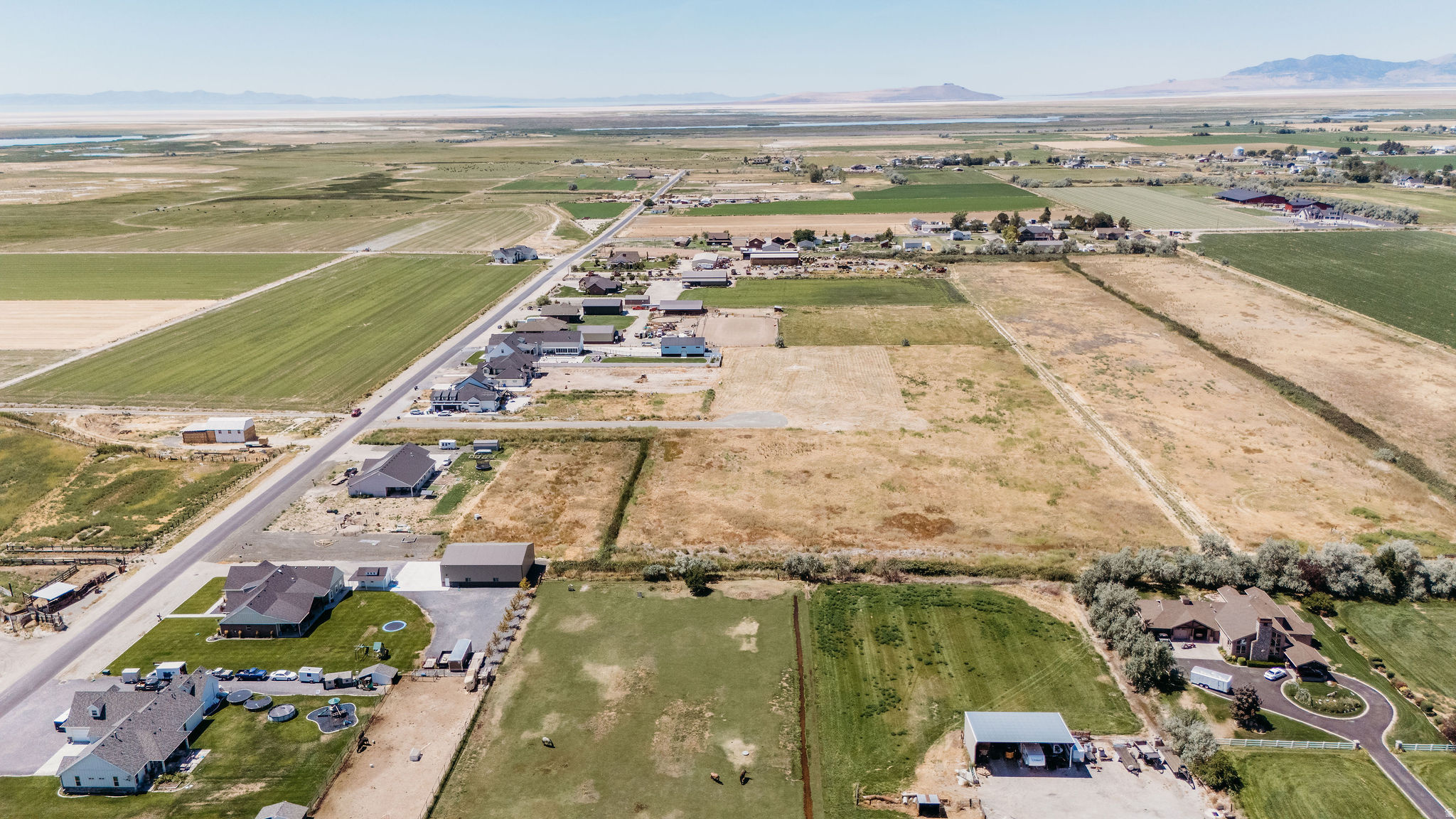 BRAD DEVEREAUX SUB - Land