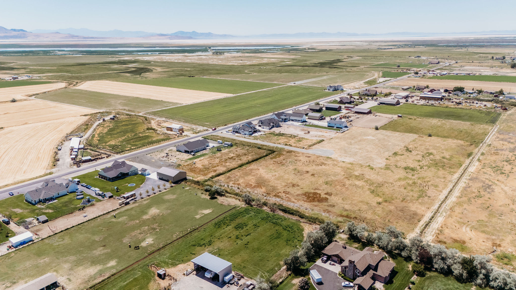 BRAD DEVEREAUX SUB - Land