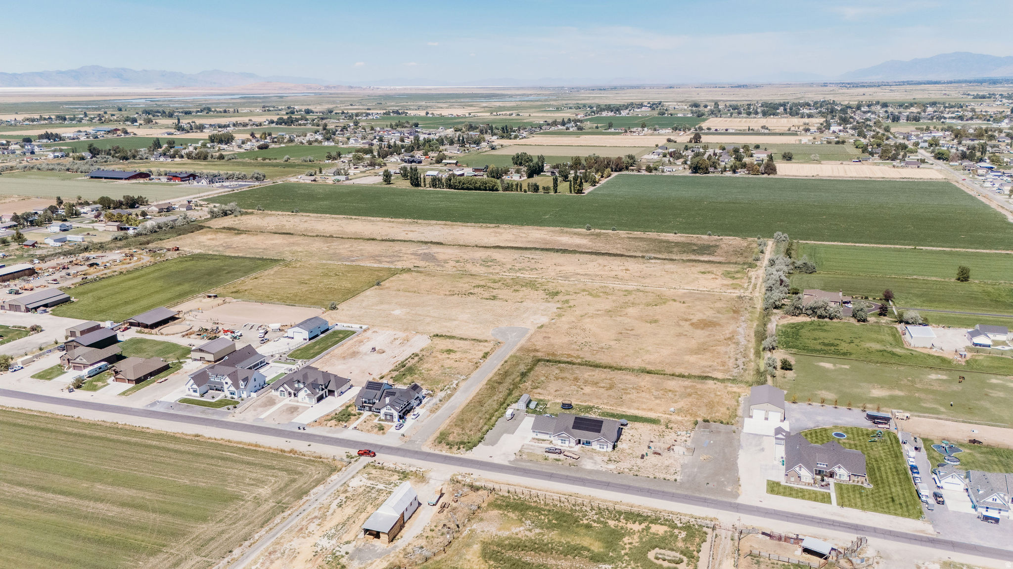 BRAD DEVEREAUX SUB - Land