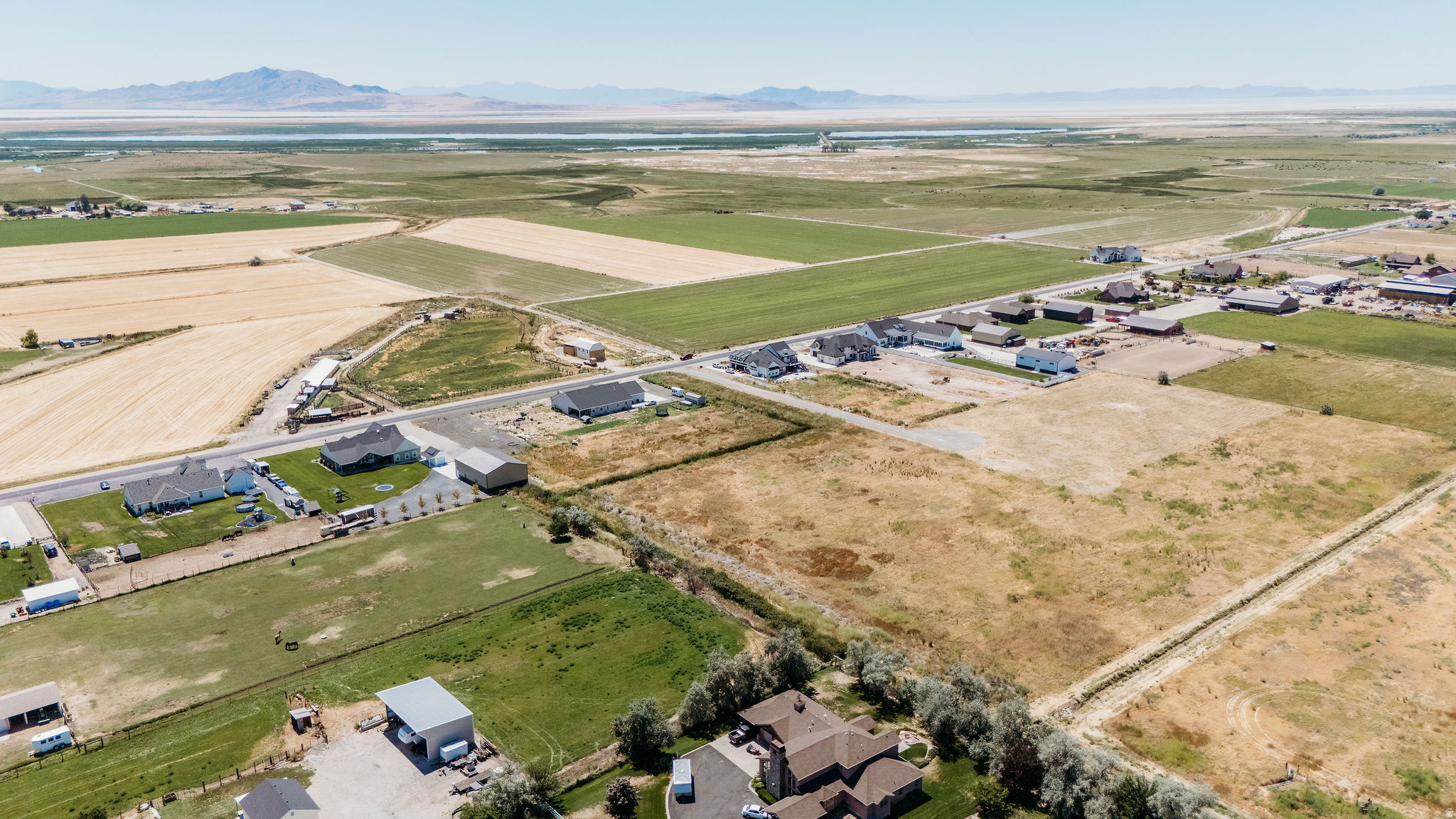 BRAD DEVEREAUX SUB - Land