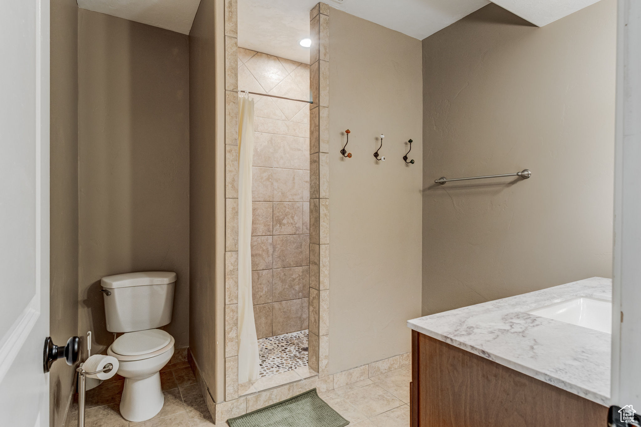 MADISON MEADOWS - Residential