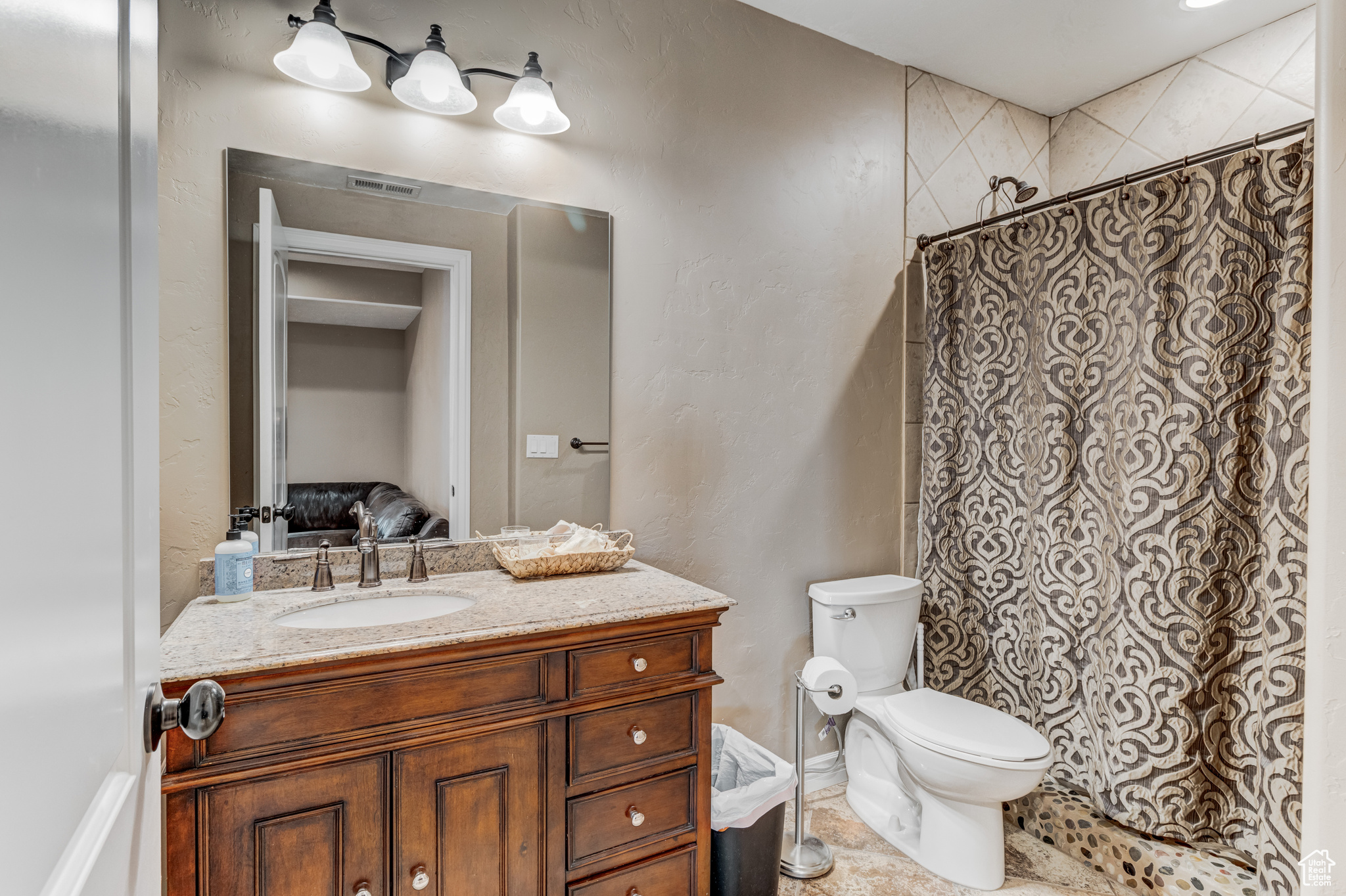 MADISON MEADOWS - Residential