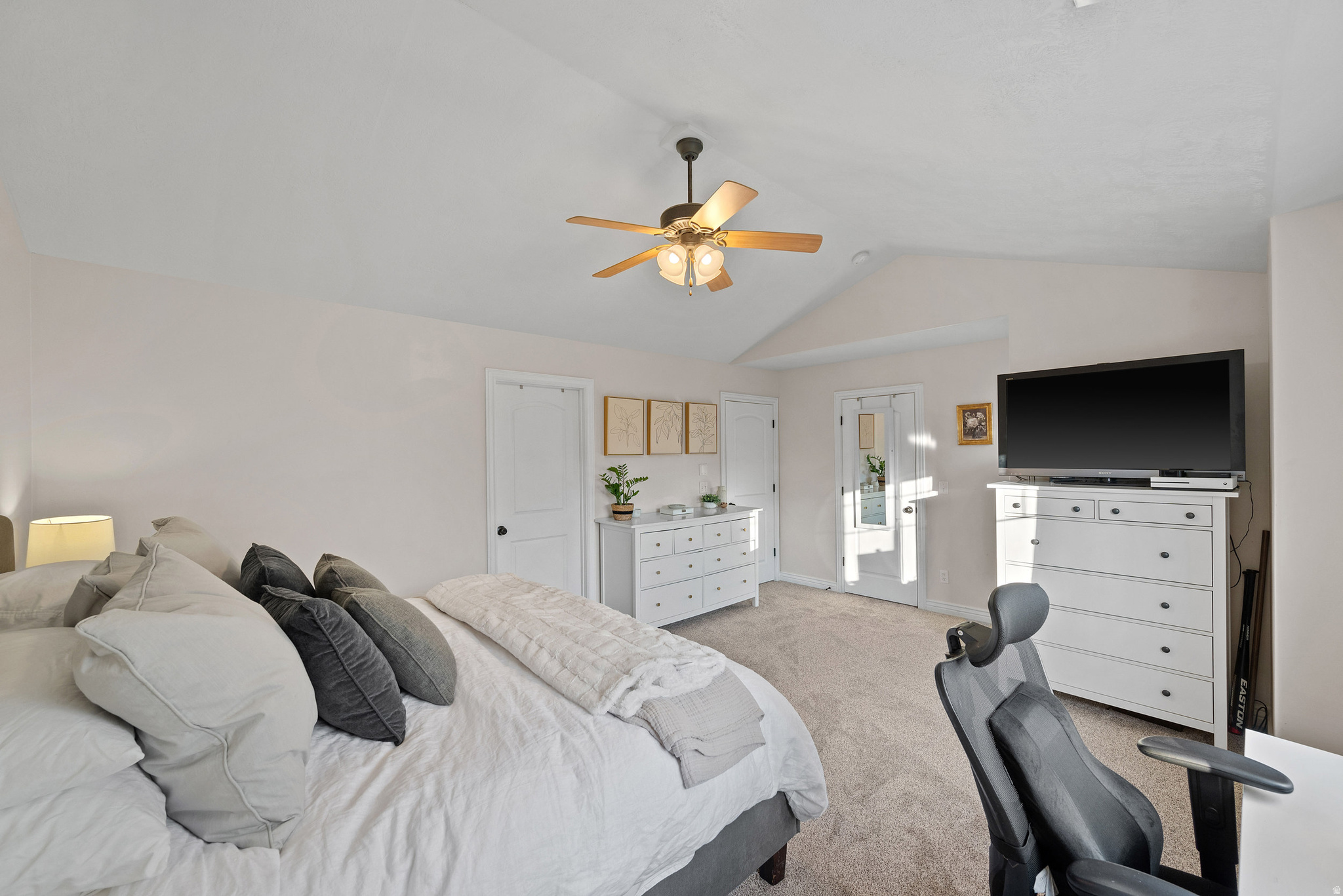 VILLAS AT MAPLEWOOD - Residential