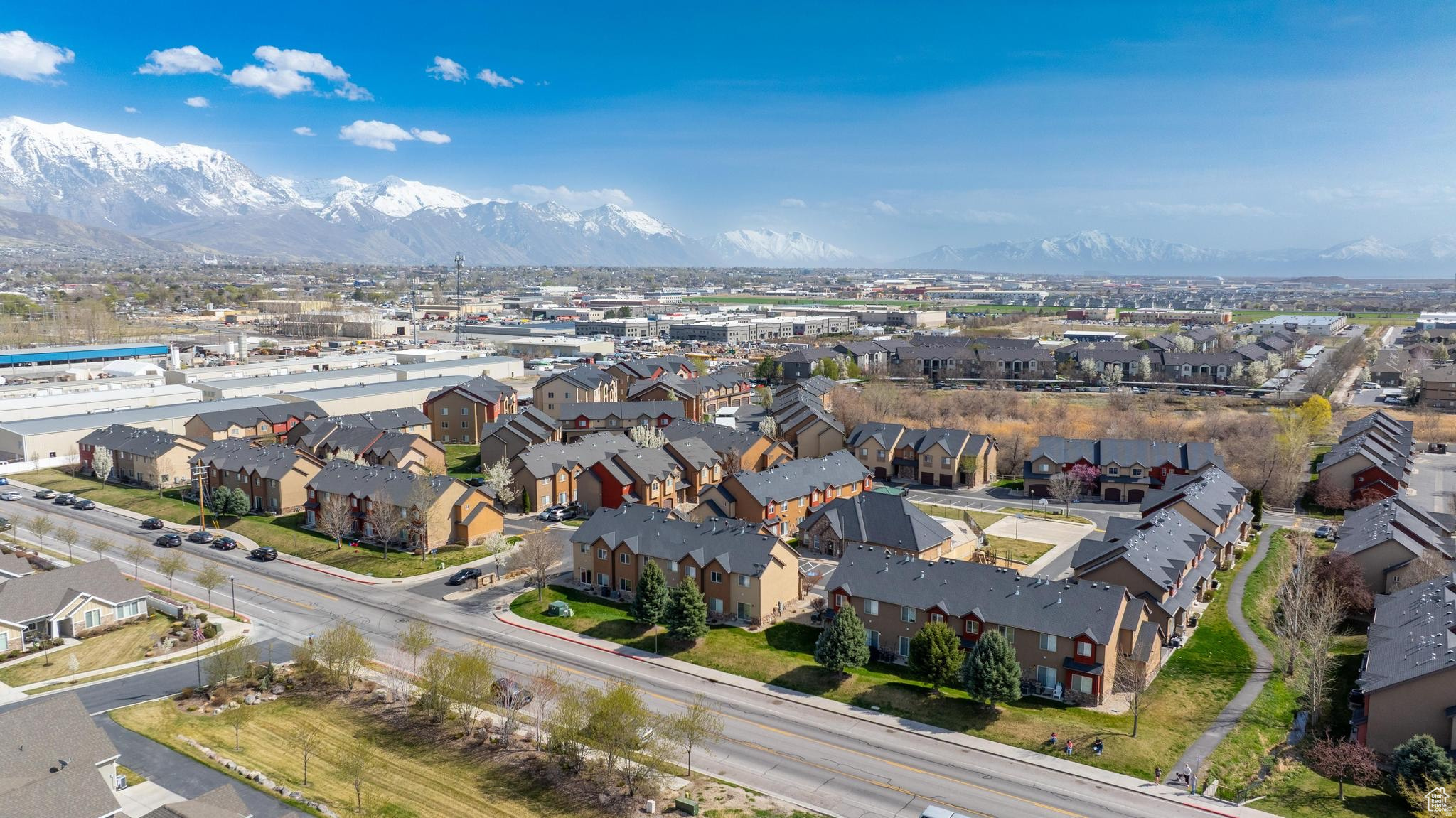 VILLAS AT MAPLEWOOD - Residential