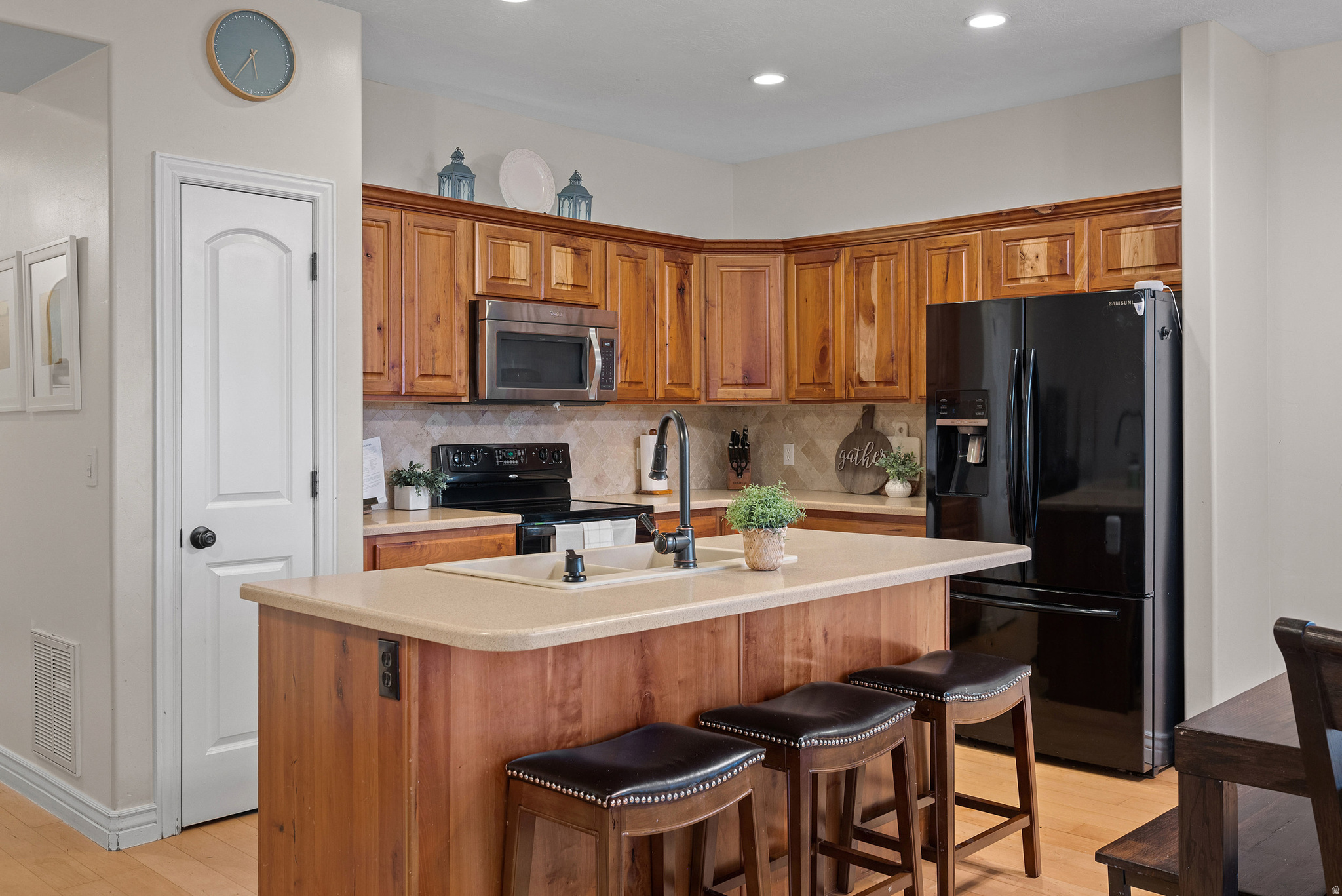 VILLAS AT MAPLEWOOD - Residential