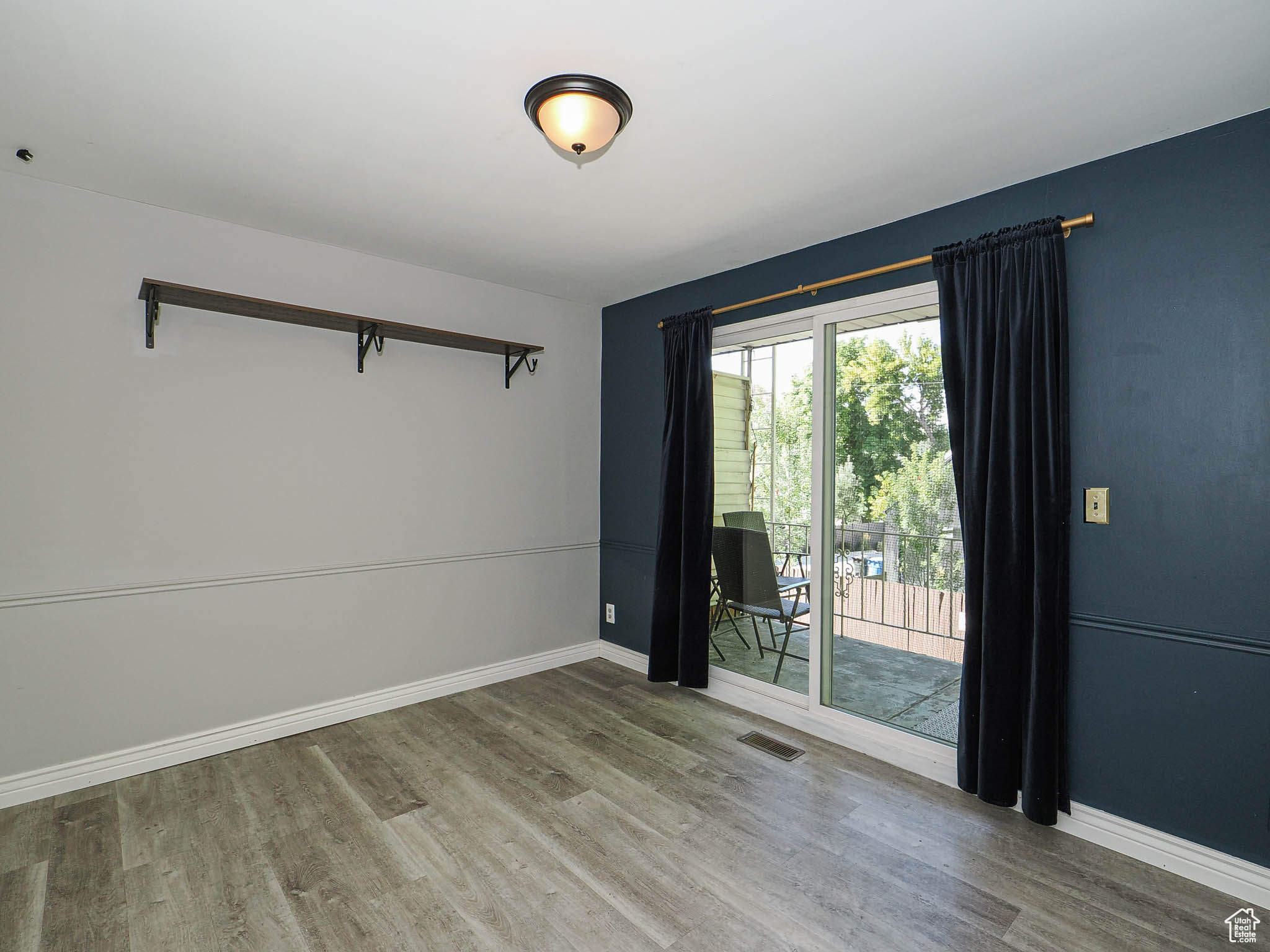 AIX LA CHAPELL - Residential