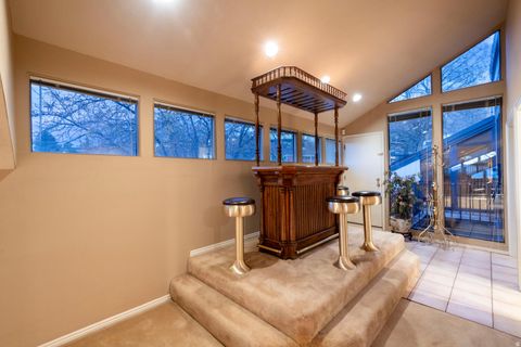 Tiny photo for 2662 E SKYLINE DR S, Salt Lake City, UT 84108 (MLS # 2125112)