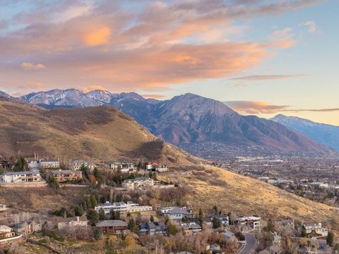 Tiny photo for 2662 E SKYLINE DR S, Salt Lake City, UT 84108 (MLS # 2125112)