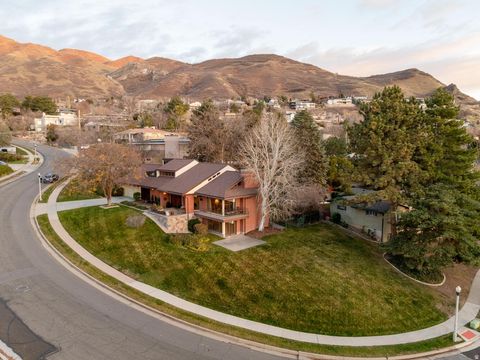 Tiny photo for 2662 E SKYLINE DR S, Salt Lake City, UT 84108 (MLS # 2125112)