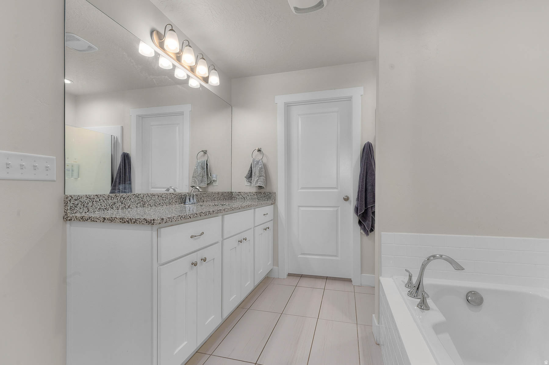 THE ORCHARDS - Residential