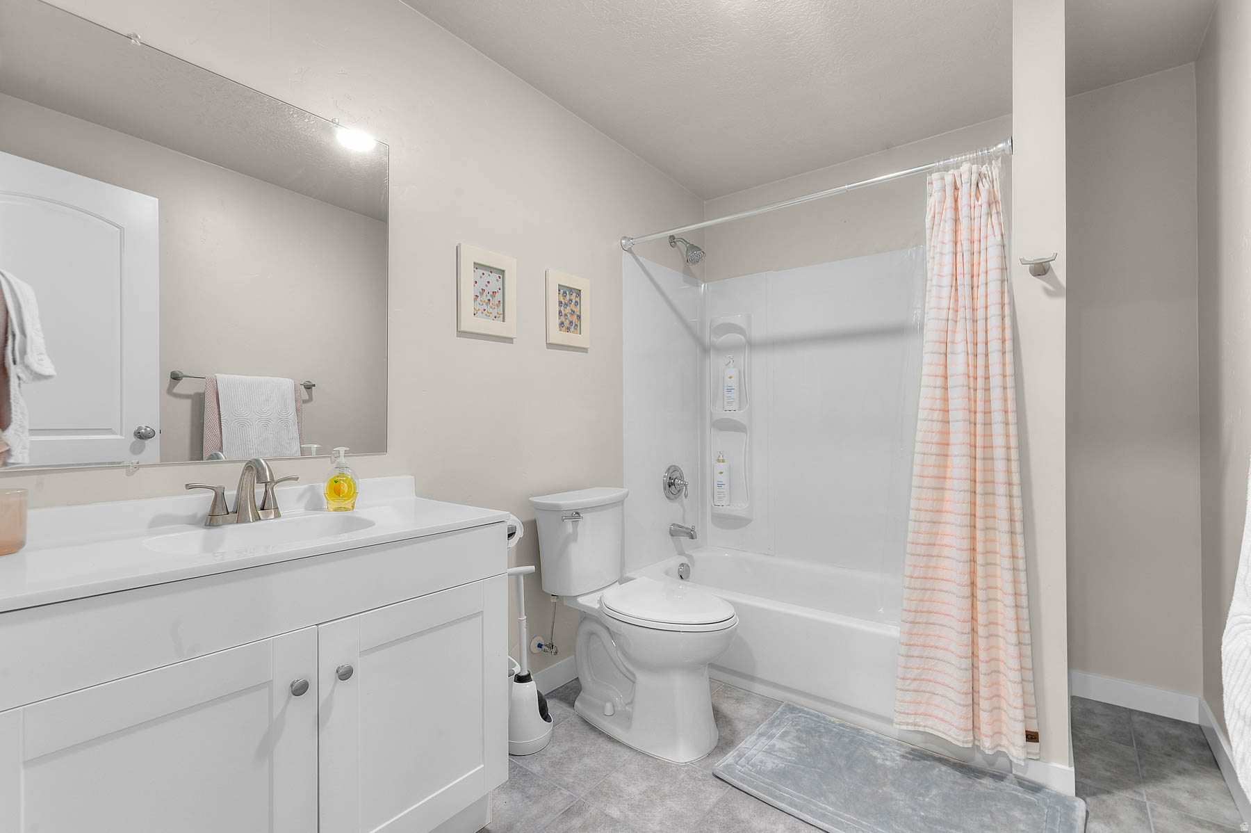 THE ORCHARDS - Residential