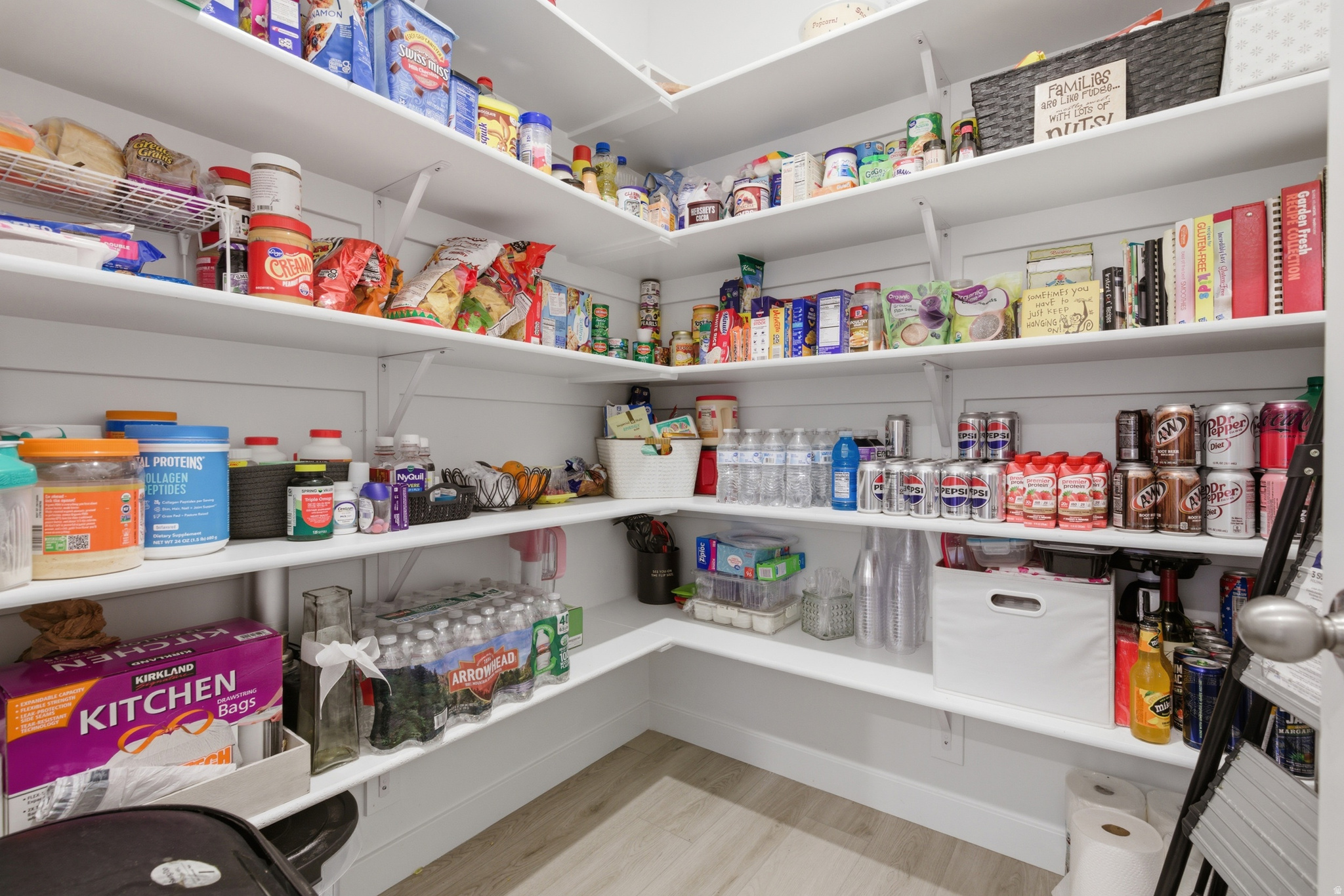 ERICKSON ESTATES - Residential