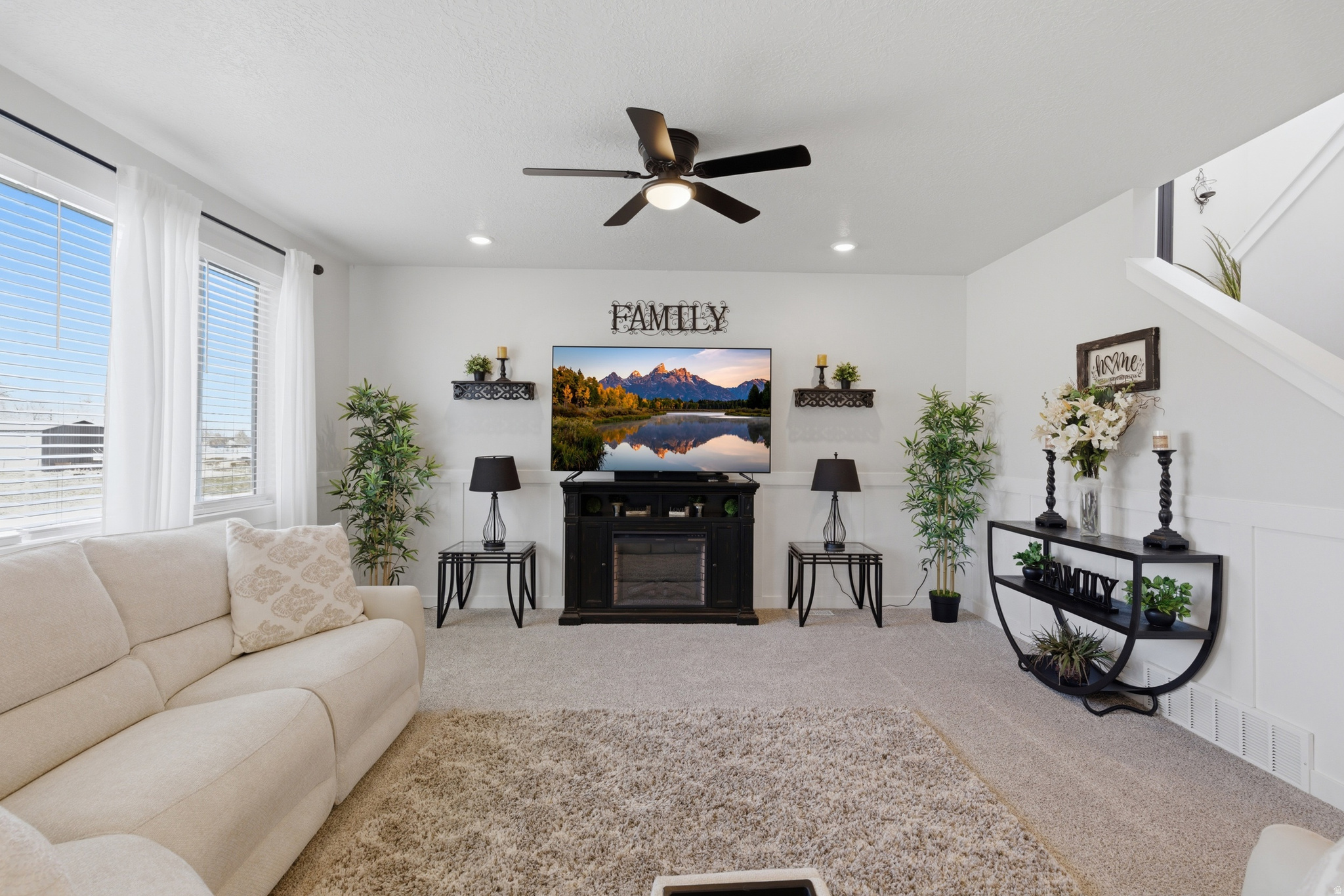 ERICKSON ESTATES - Residential