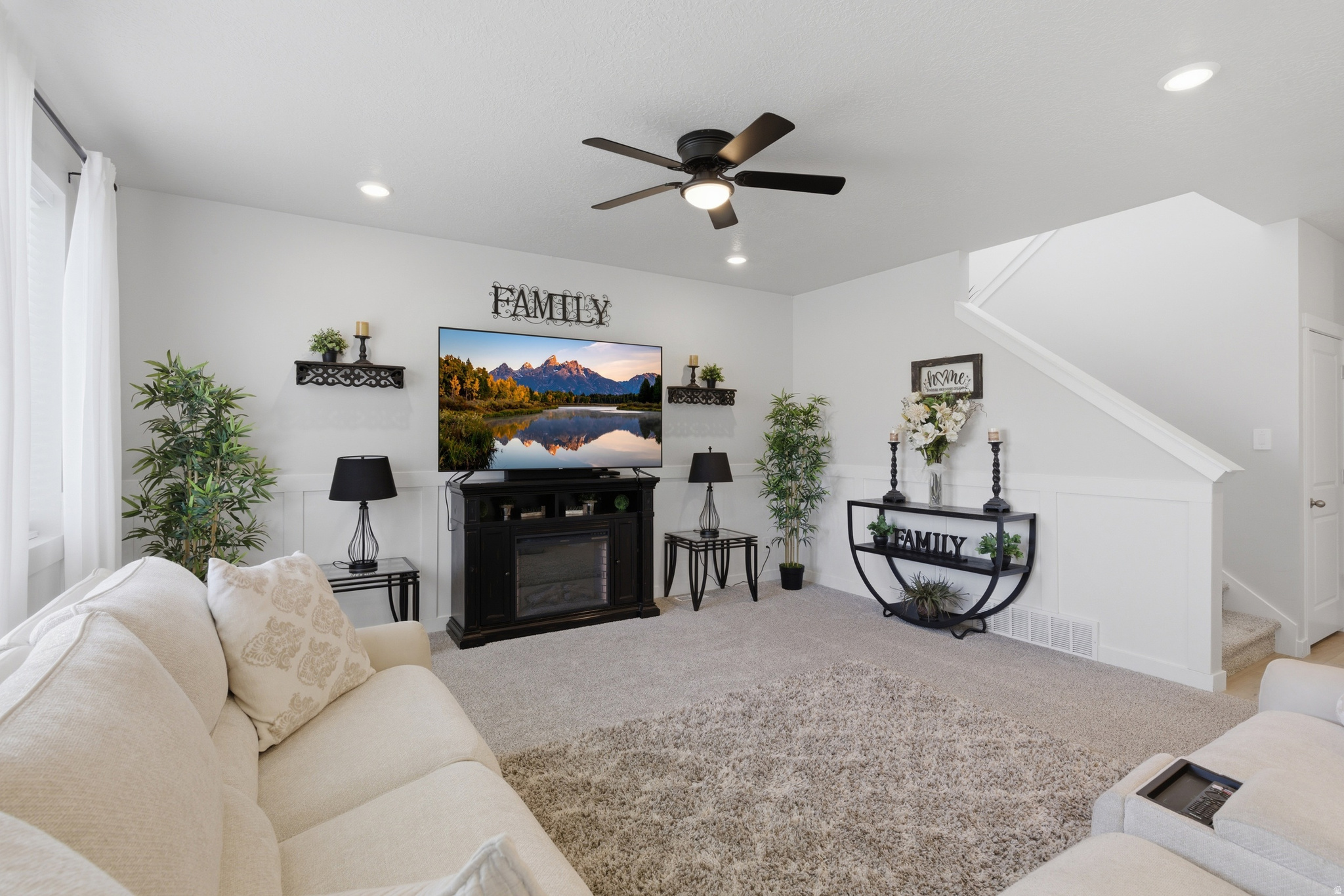 ERICKSON ESTATES - Residential