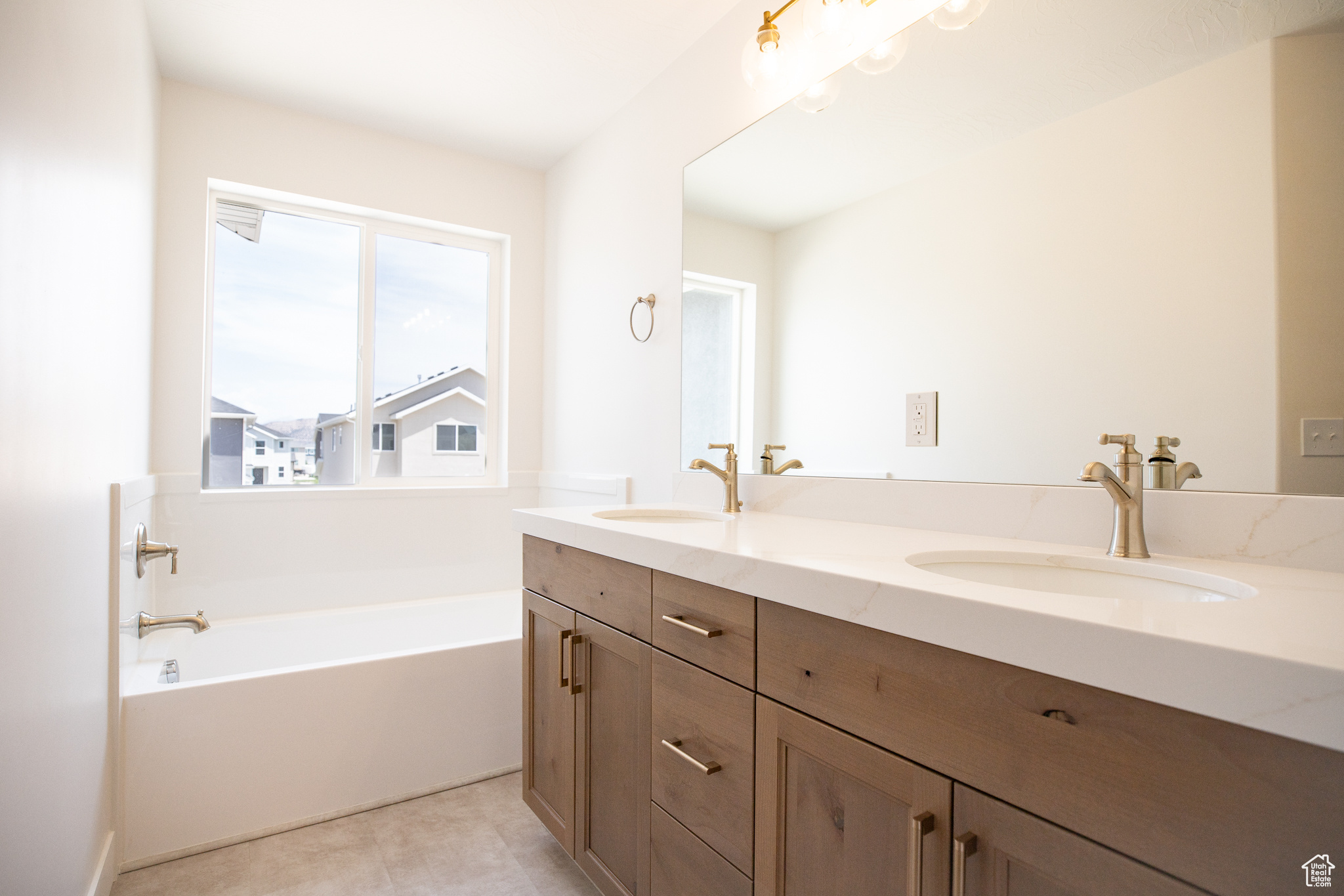 HARMONY 3 - Residential