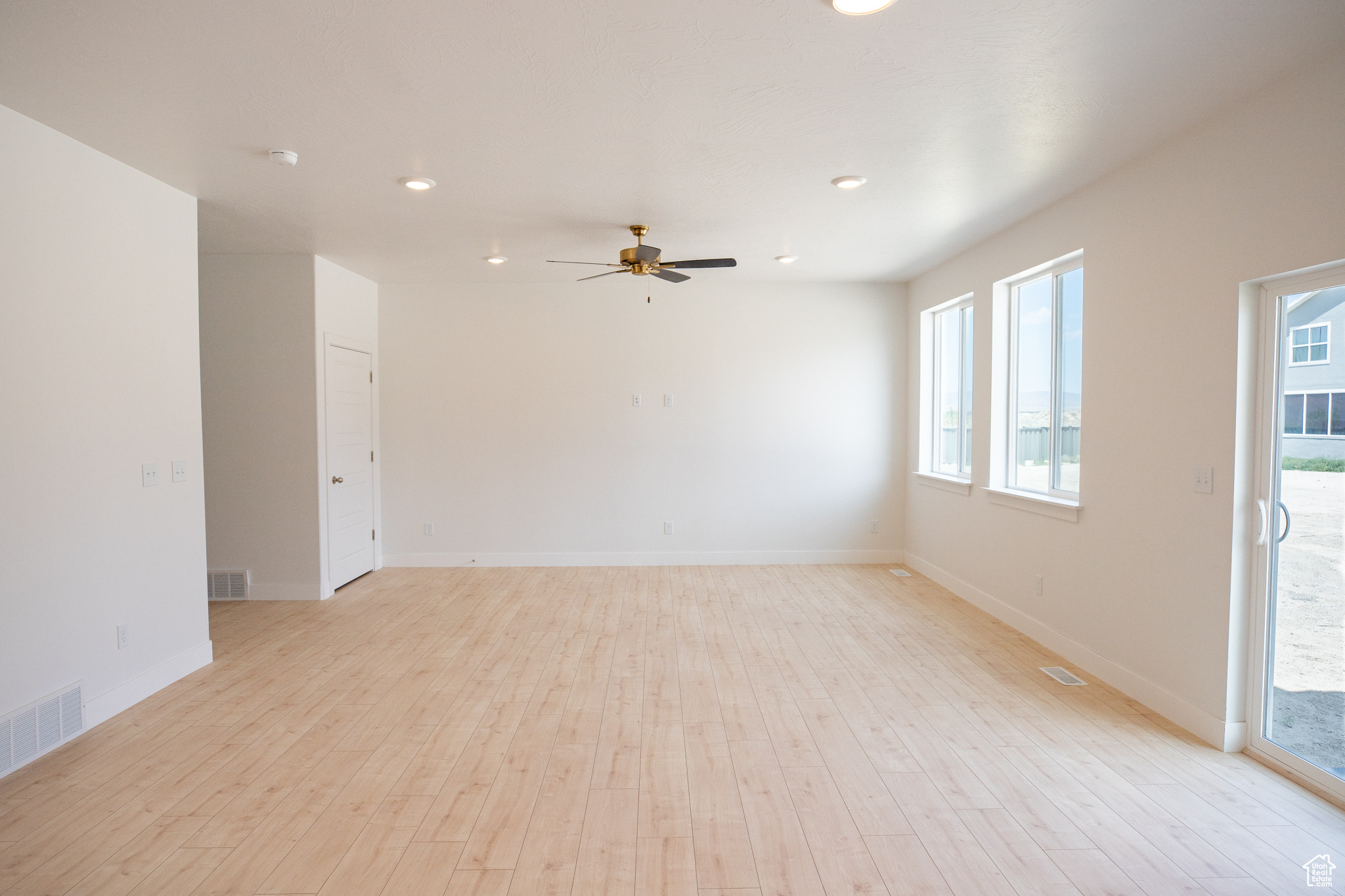 HARMONY 3 - Residential