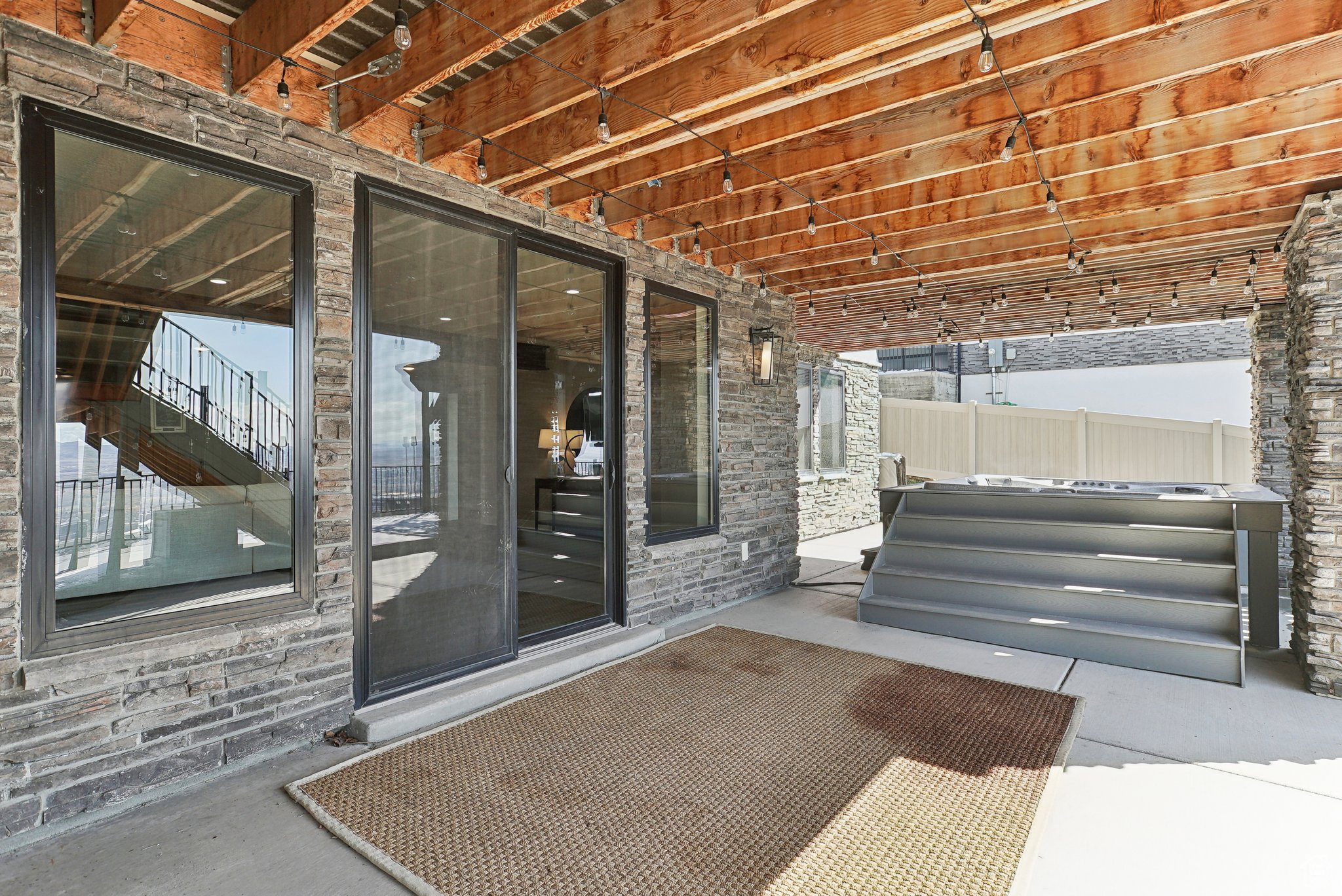 VISTA RIDGE PHASE 1 - Residential