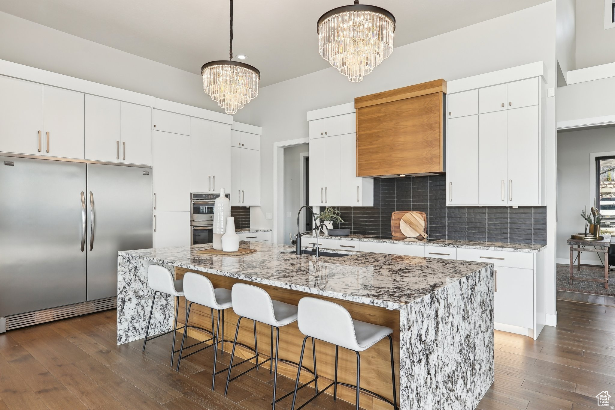 VISTA RIDGE PHASE 1 - Residential