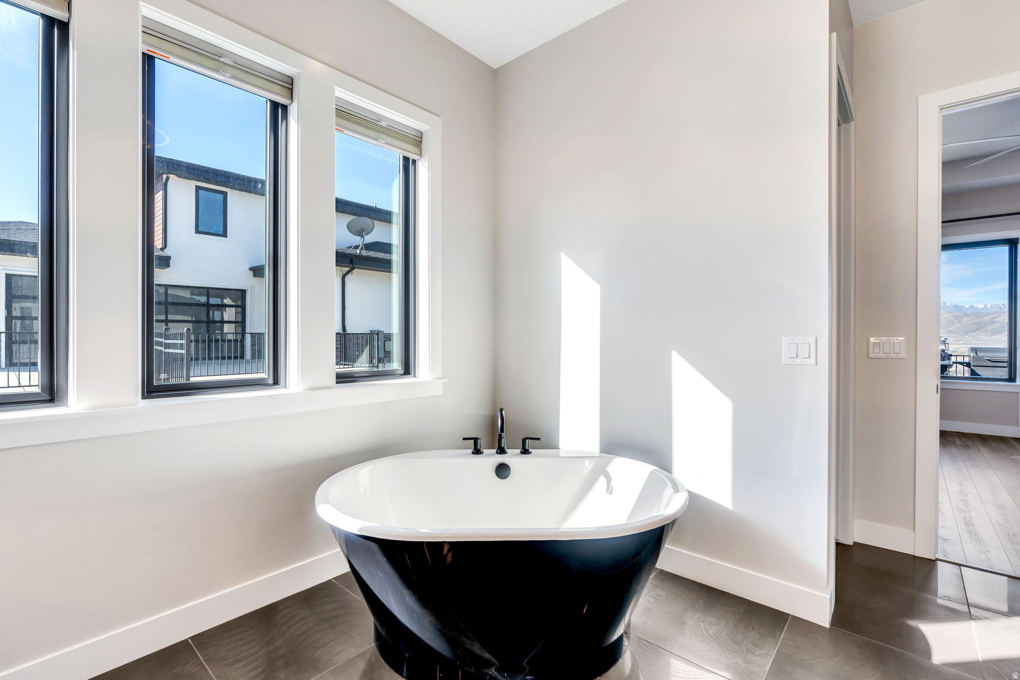 VISTA RIDGE PHASE 1 - Residential