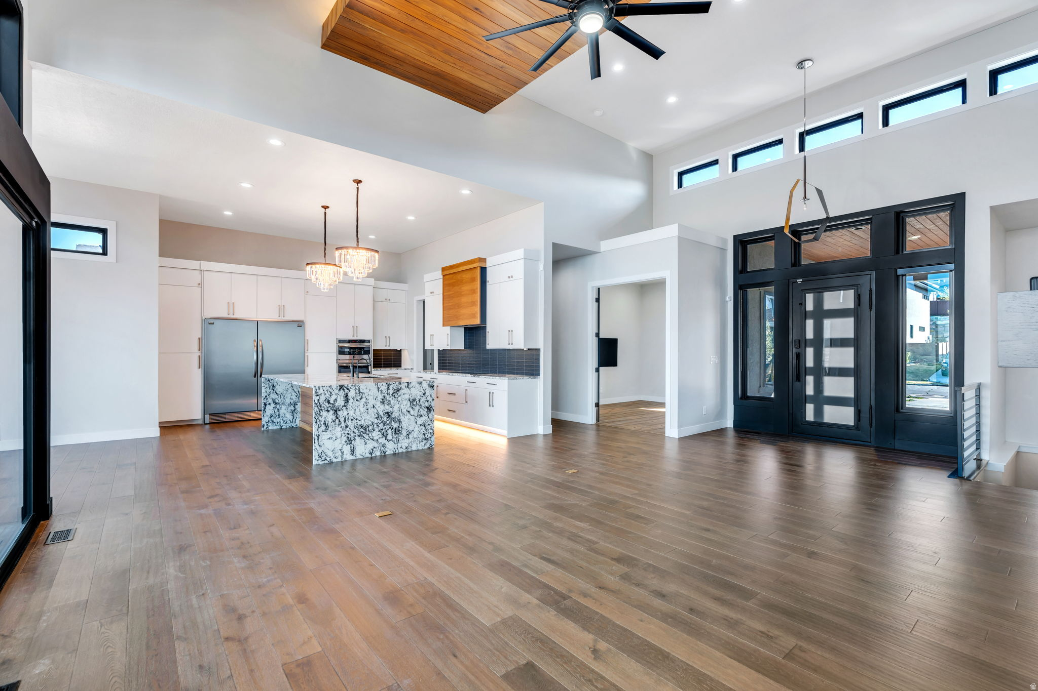 VISTA RIDGE PHASE 1 - Residential