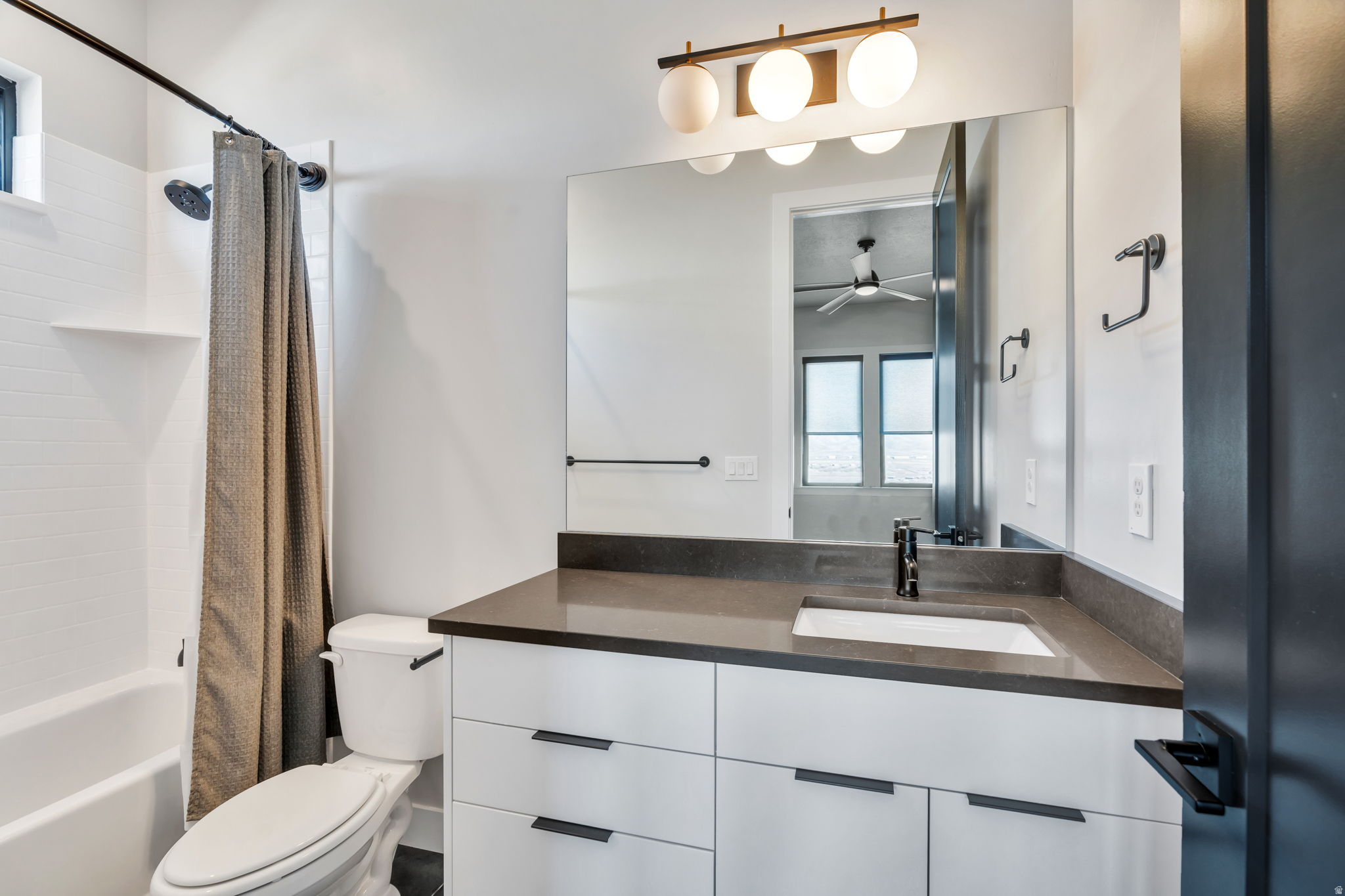 VISTA RIDGE PHASE 1 - Residential