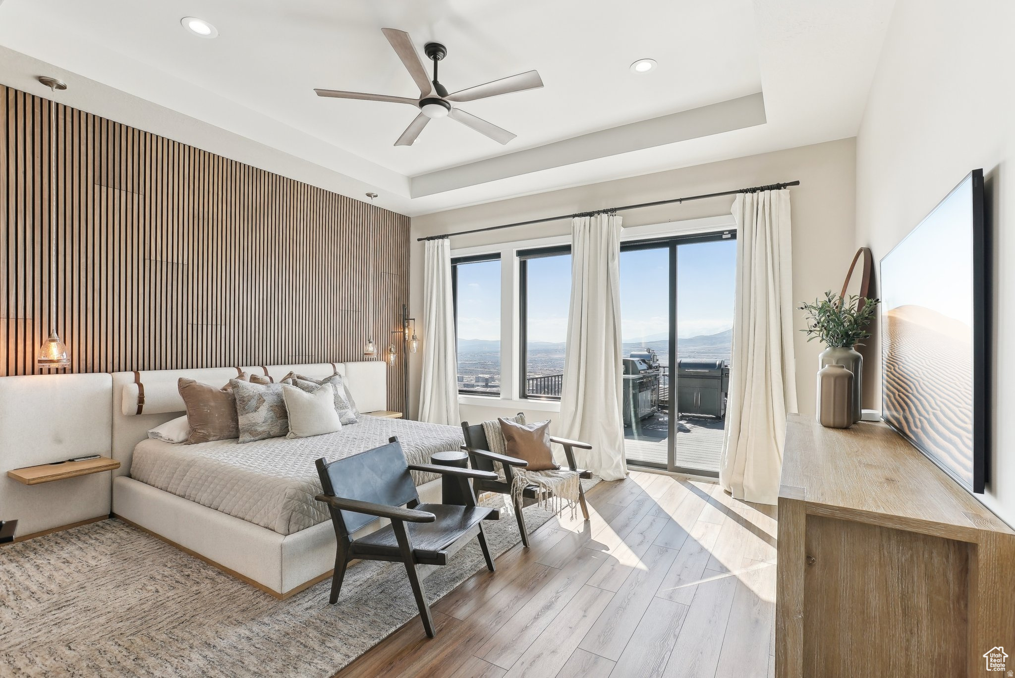 VISTA RIDGE PHASE 1 - Residential