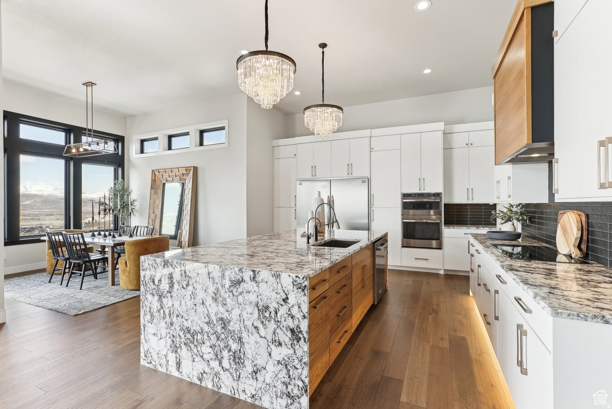 VISTA RIDGE PHASE 1 - Residential