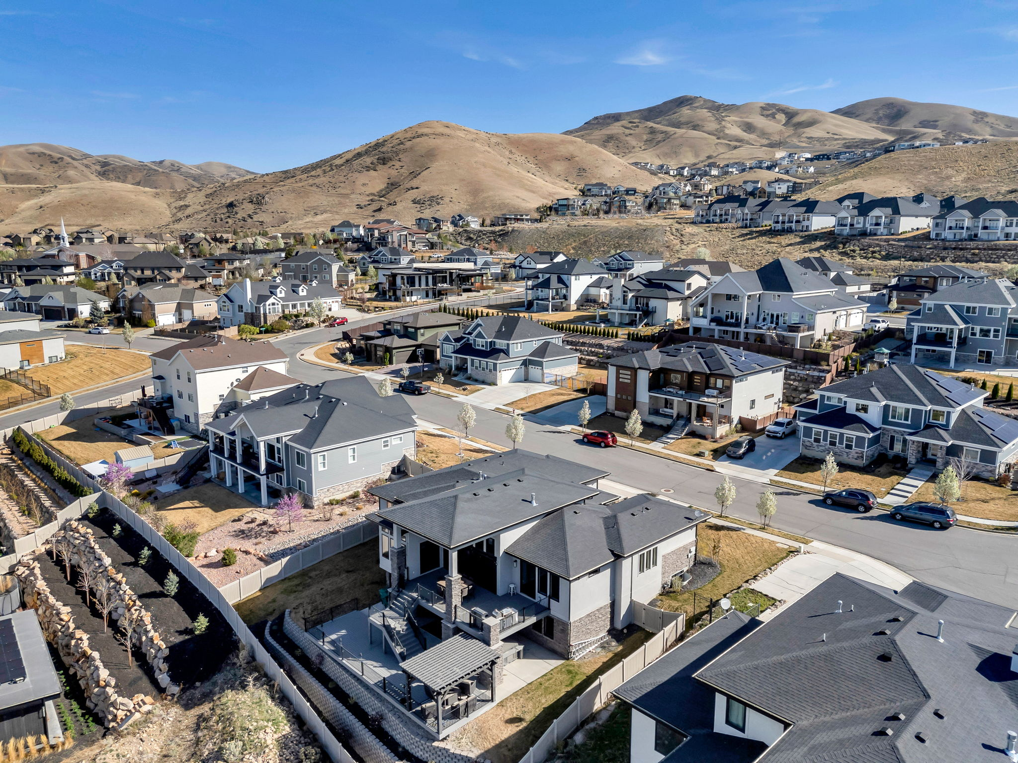 VISTA RIDGE PHASE 1 - Residential