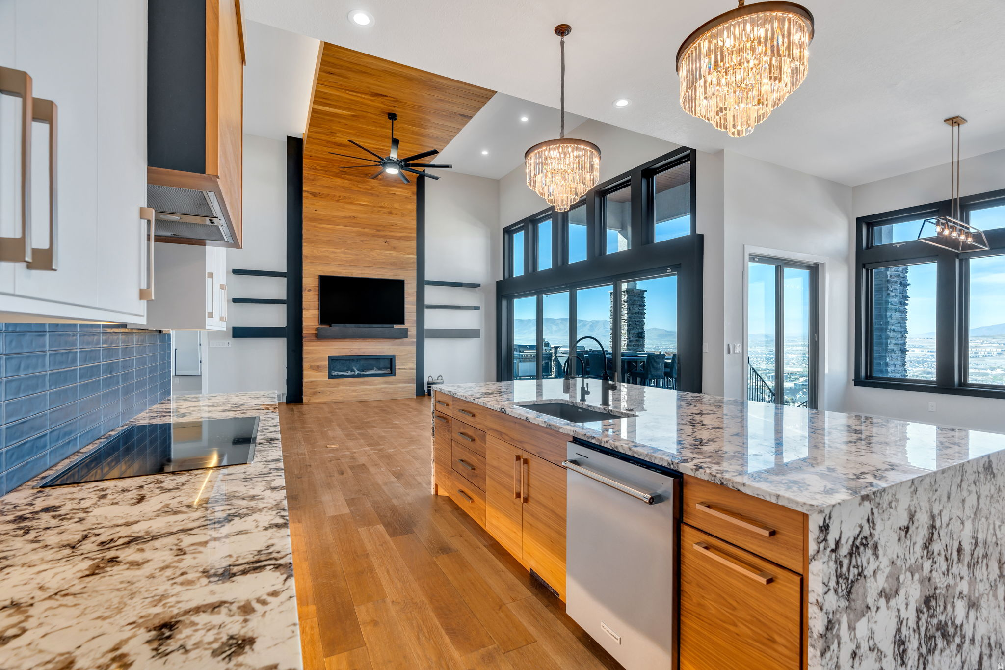 VISTA RIDGE PHASE 1 - Residential