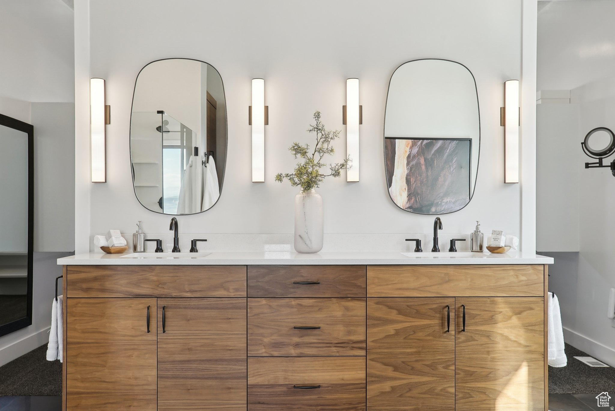 VISTA RIDGE PHASE 1 - Residential