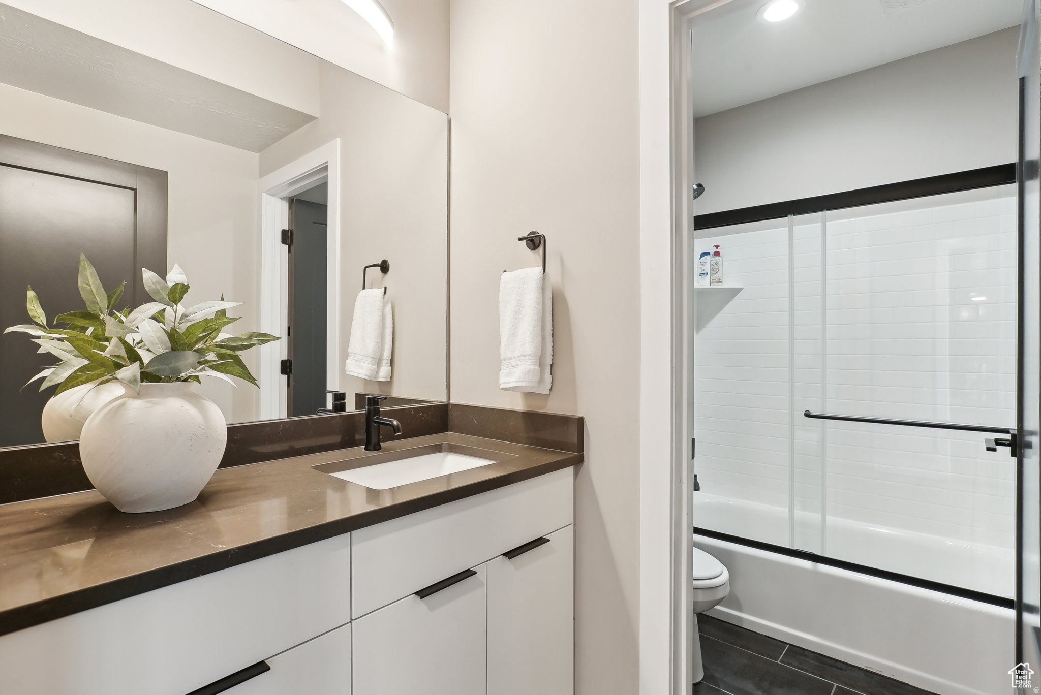 VISTA RIDGE PHASE 1 - Residential