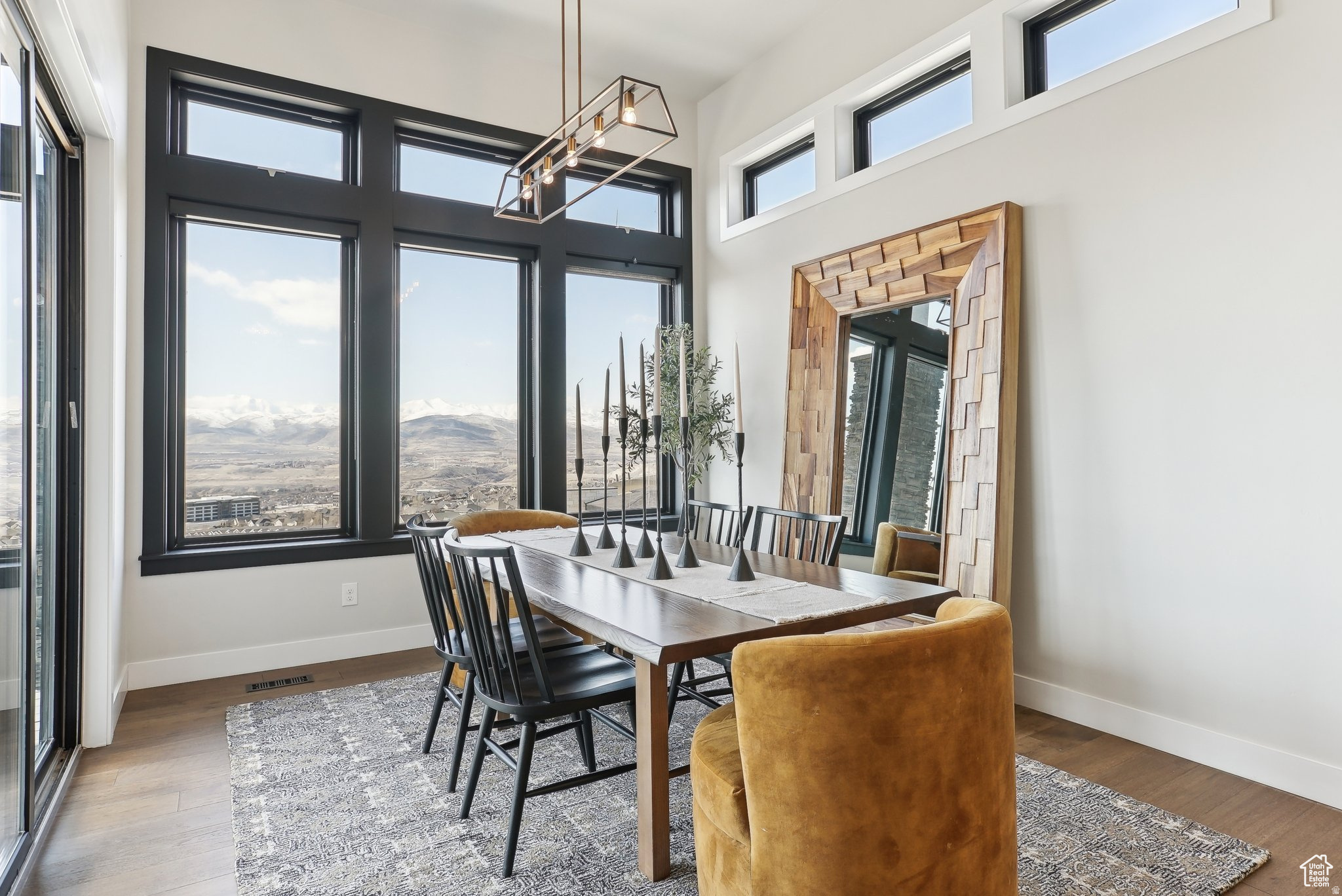 VISTA RIDGE PHASE 1 - Residential