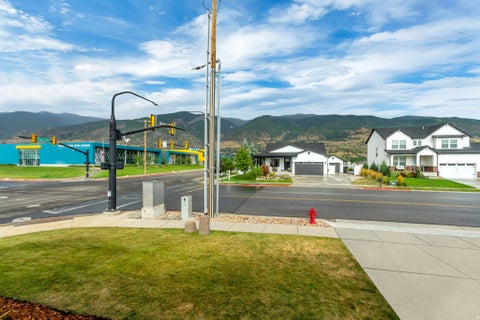 Tiny photo for 946 S 650 W, Farmington, UT 84025 (MLS # 2178689)