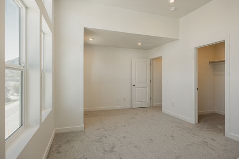 Tiny photo for 247 E 1825 N #5, North Ogden, UT 84414 (MLS # 2128939)
