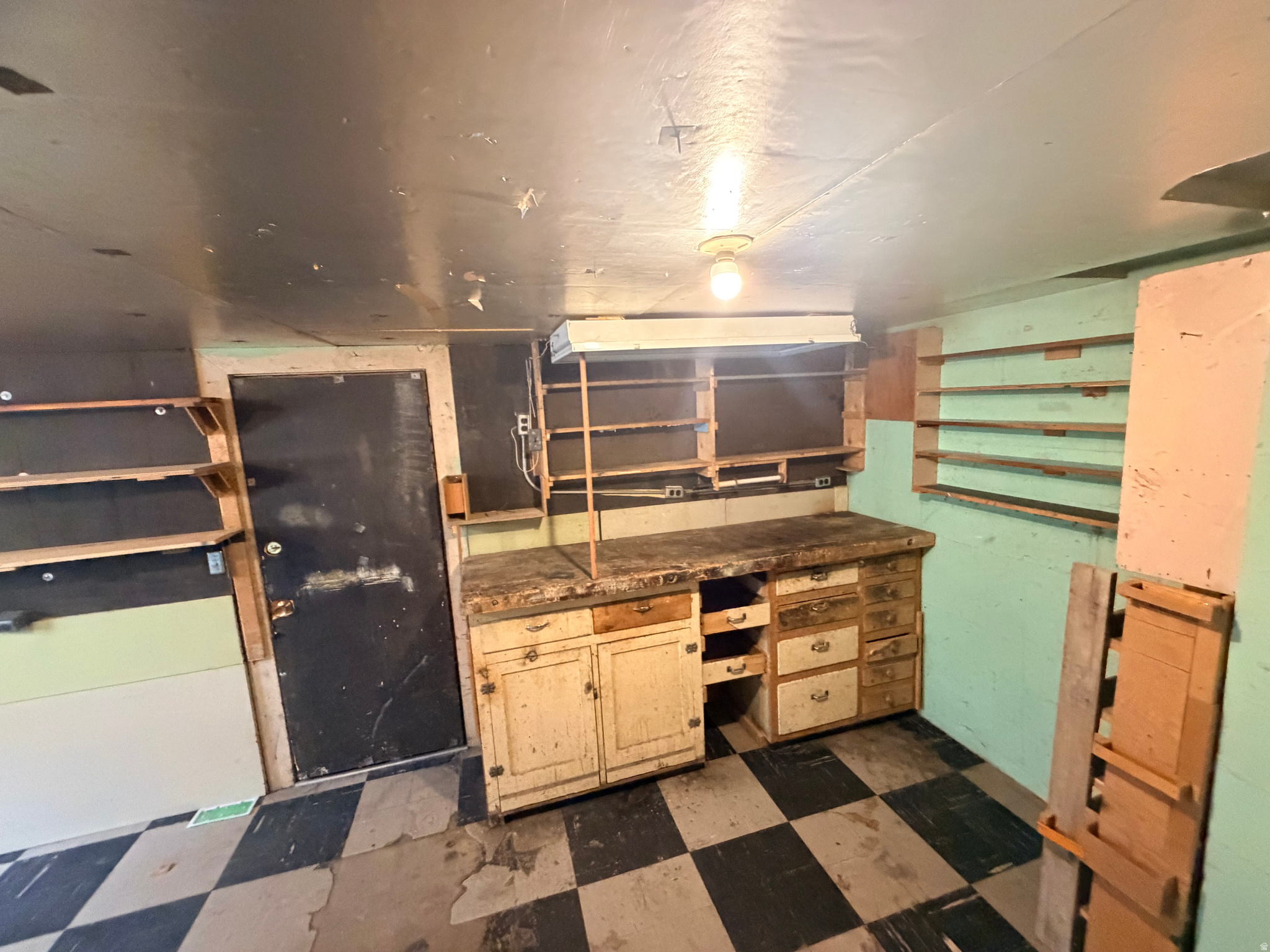 SHOSHONE HILLS NO 1 - Residential