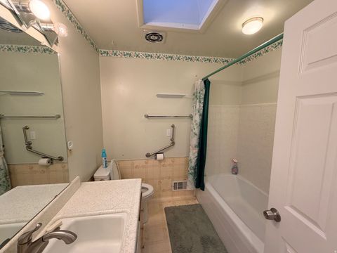 Tiny photo for 9530 S INDIAN RIDGE DR E, Sandy, UT 84092 (MLS # 2148484)