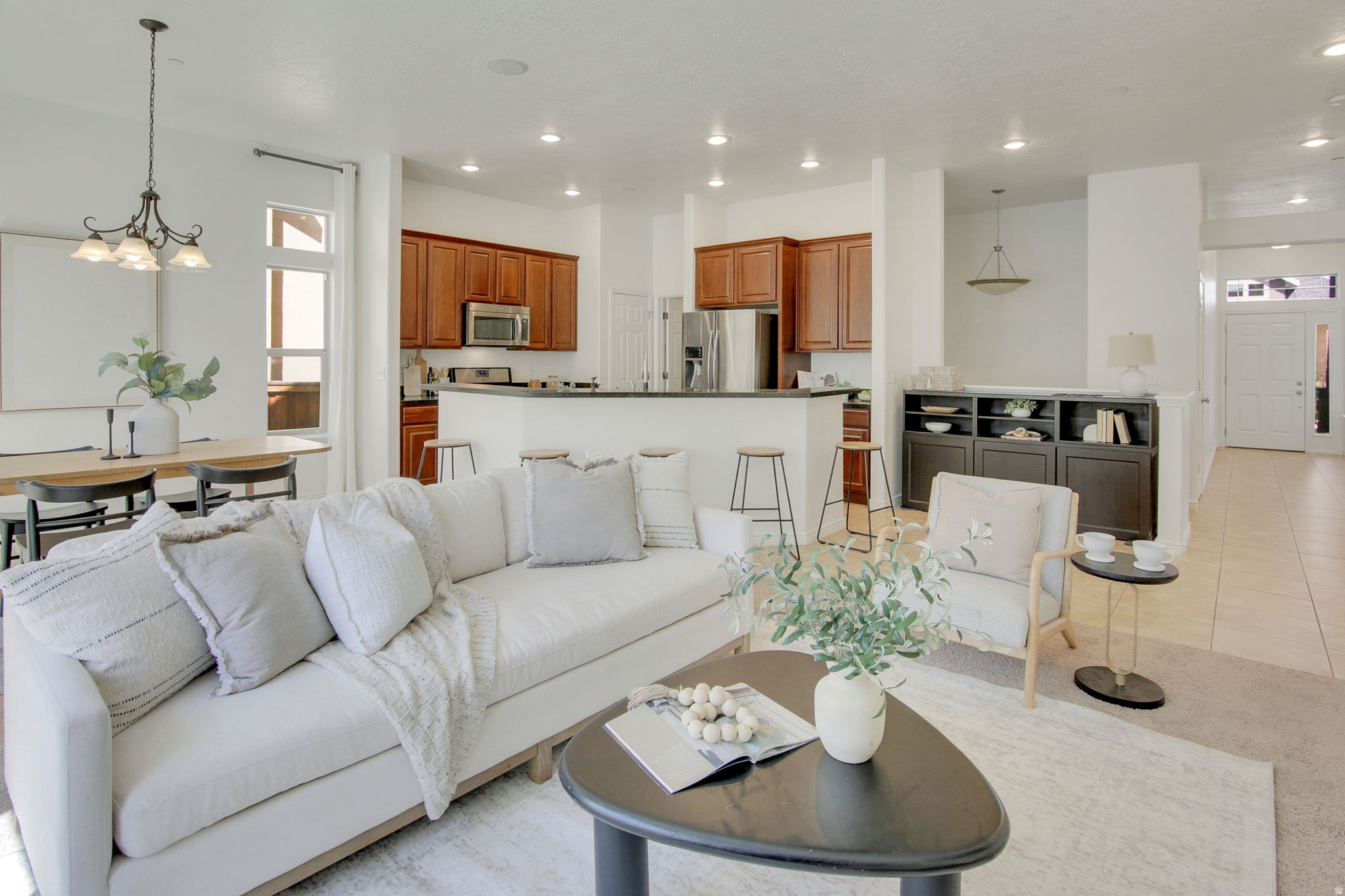 OAK VISTA - Residential