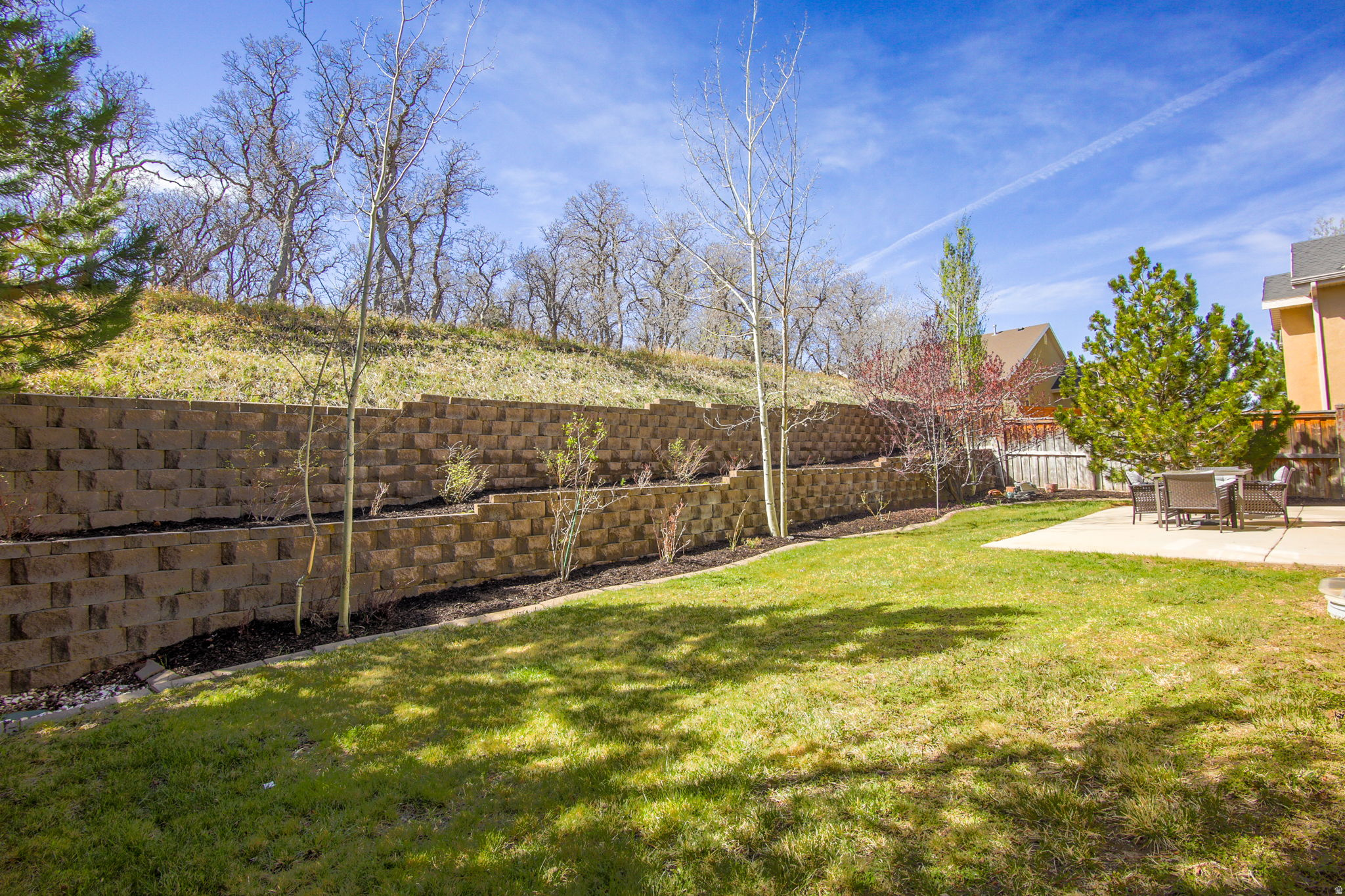 OAK VISTA - Residential