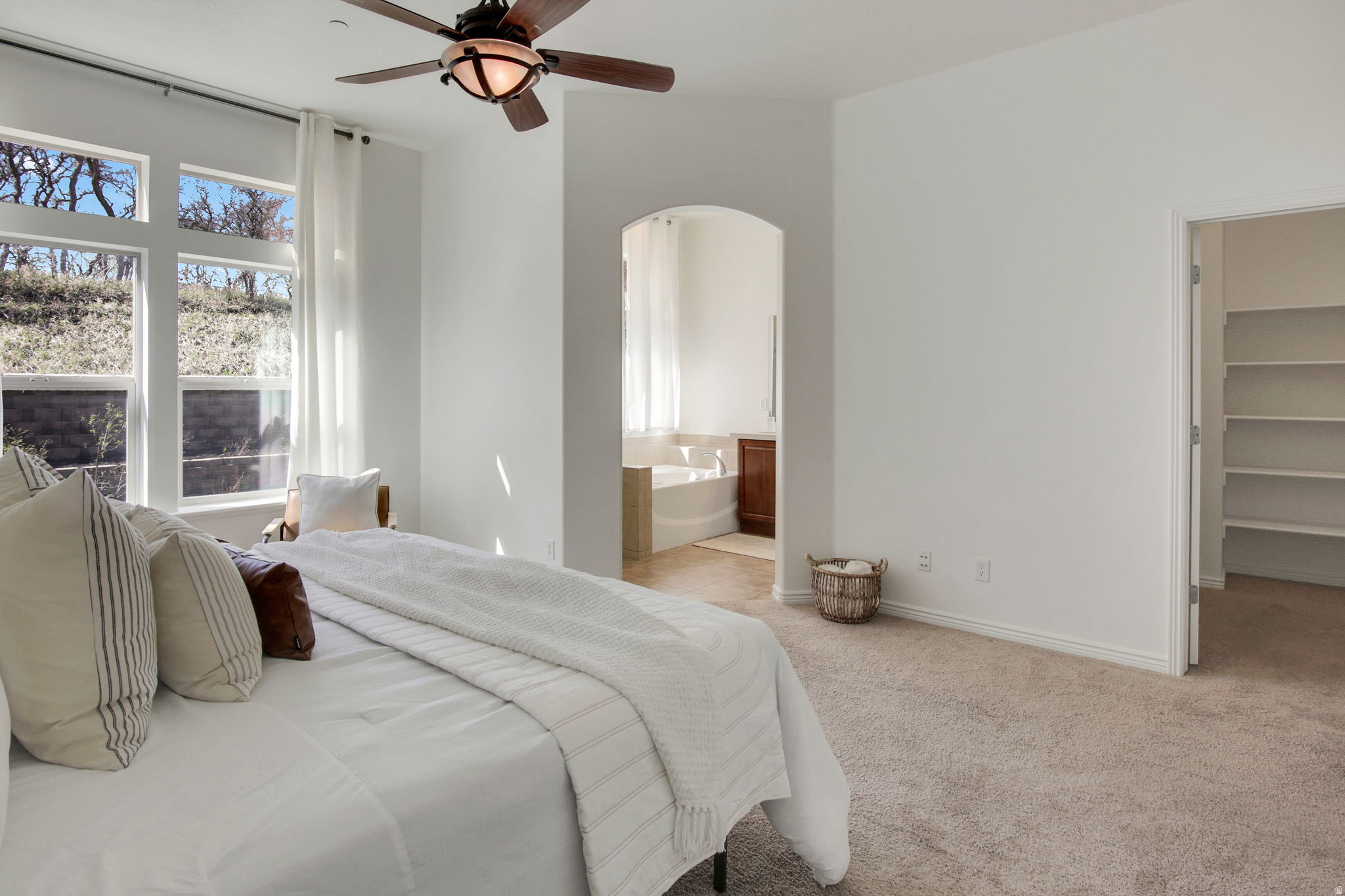 OAK VISTA - Residential