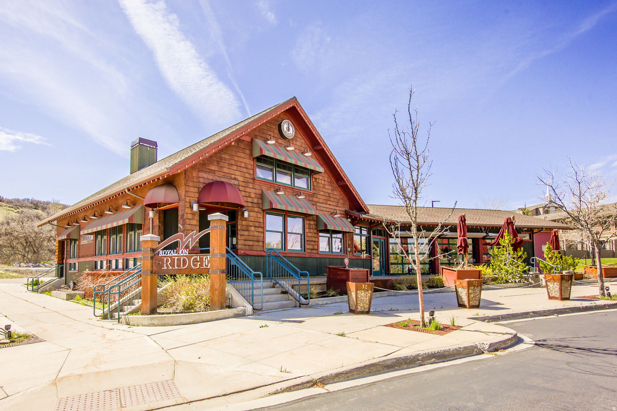 OAK VISTA - Residential