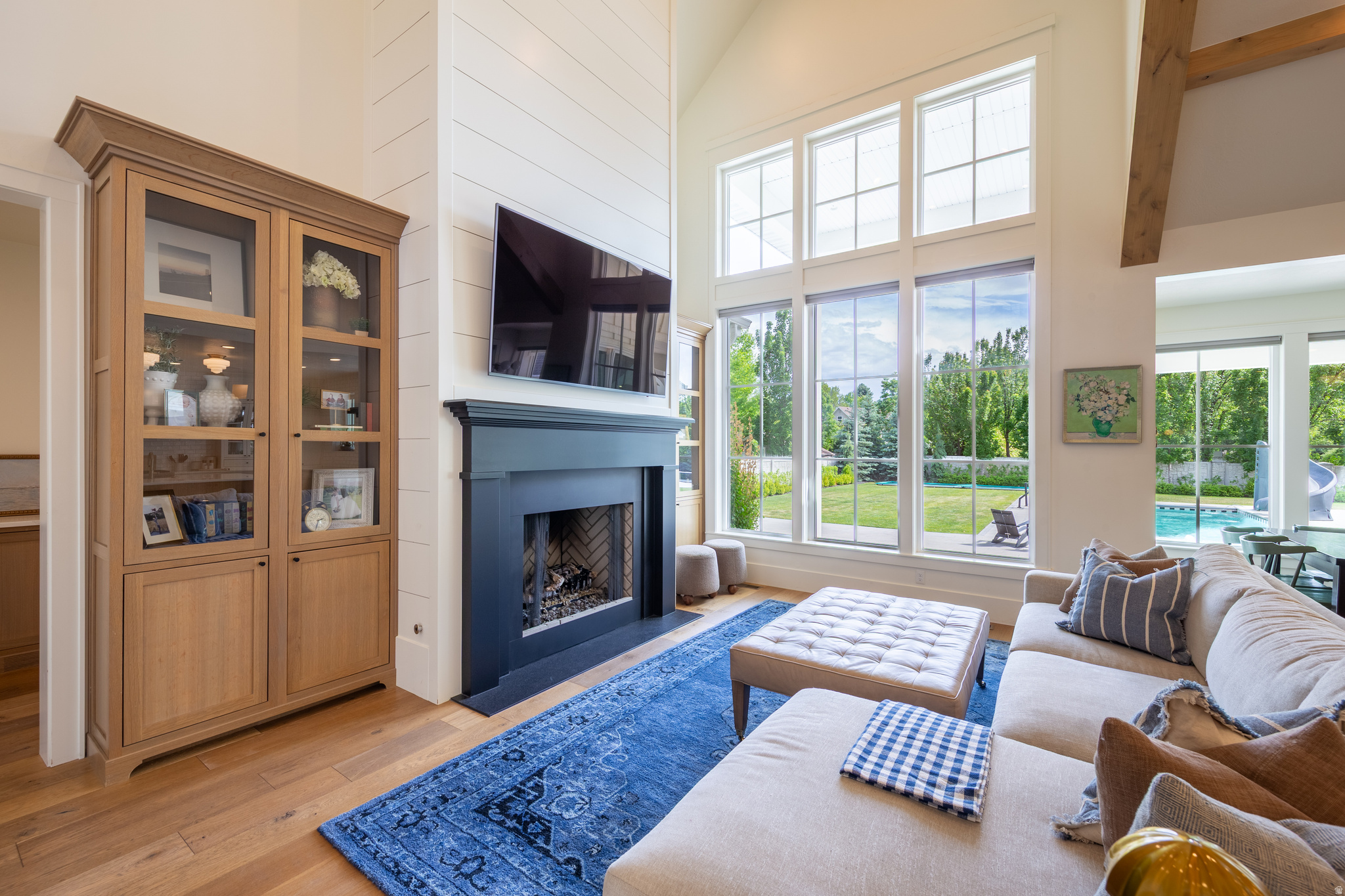 APPLEWOOD ACRES - Residential