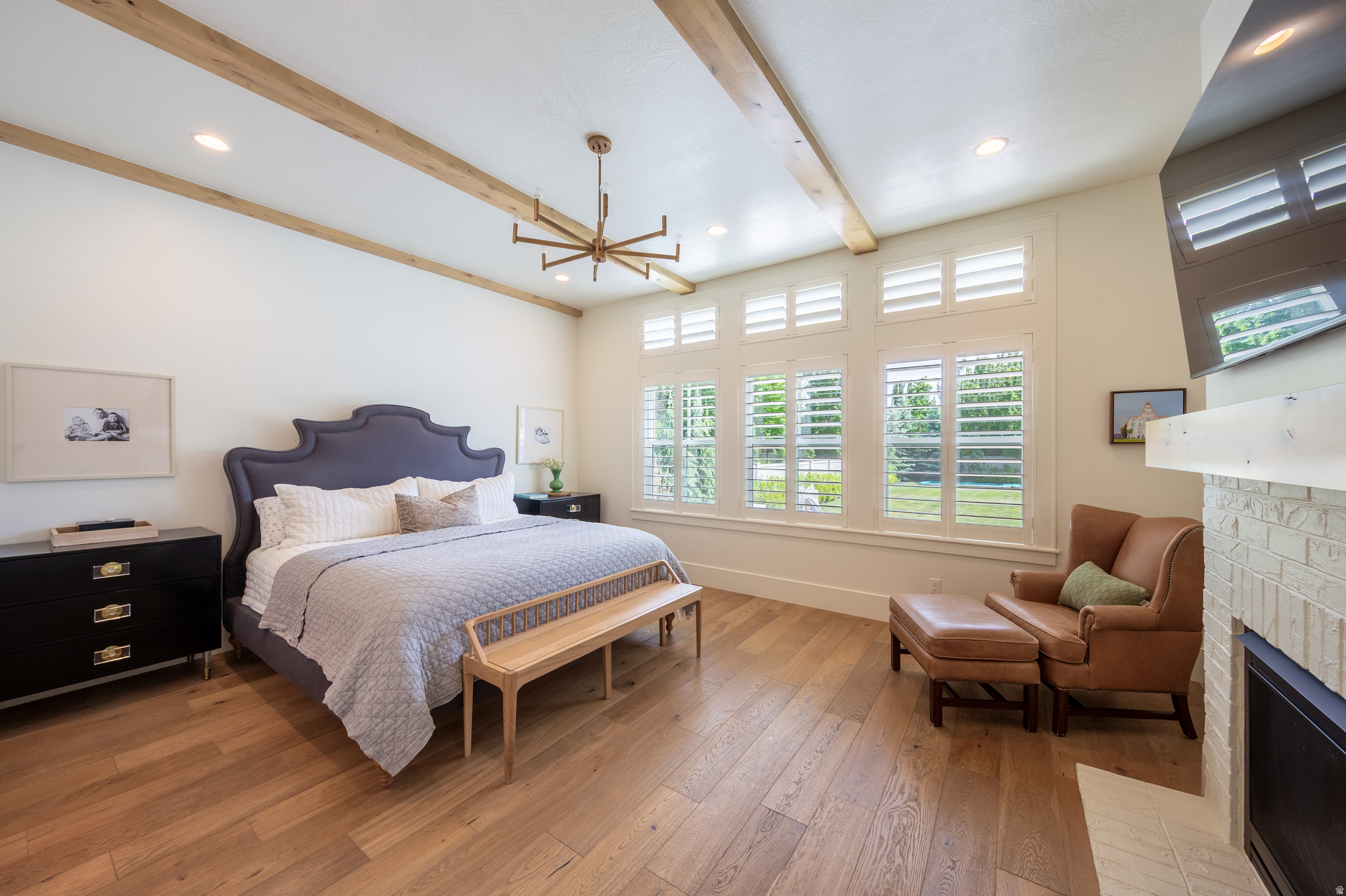 APPLEWOOD ACRES - Residential