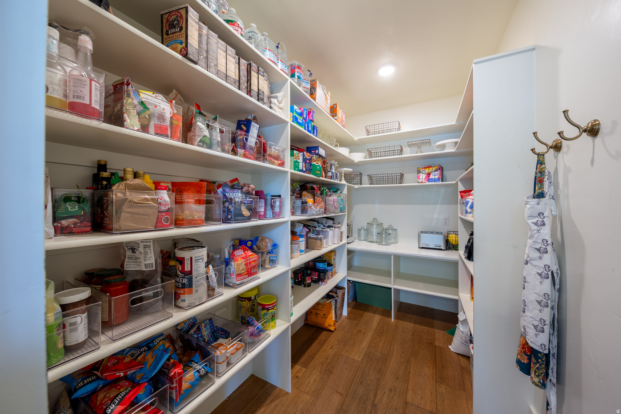 APPLEWOOD ACRES - Residential