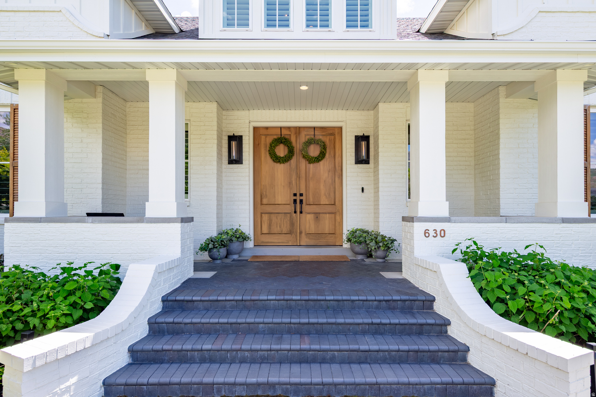 APPLEWOOD ACRES - Residential