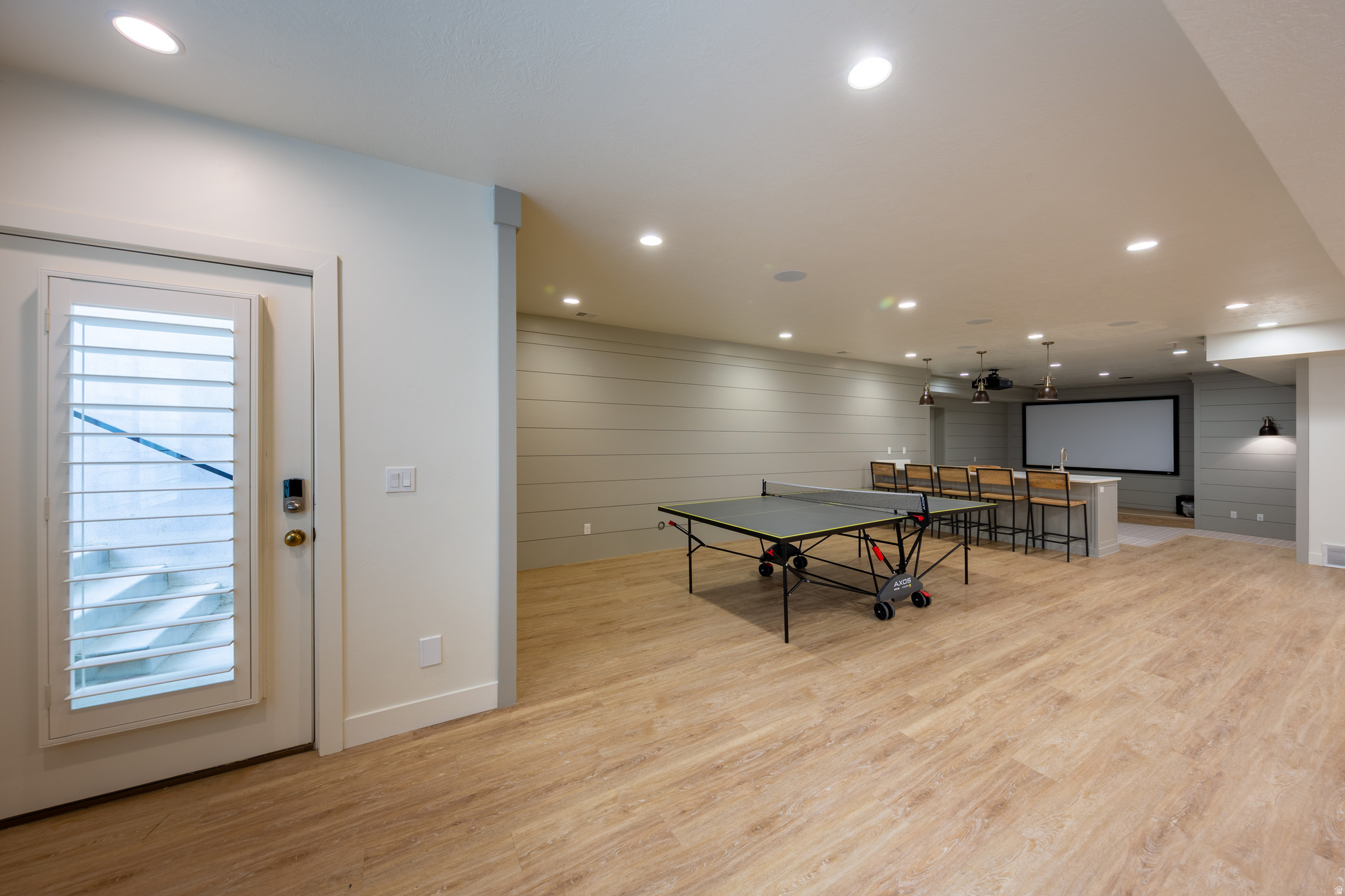 APPLEWOOD ACRES - Residential
