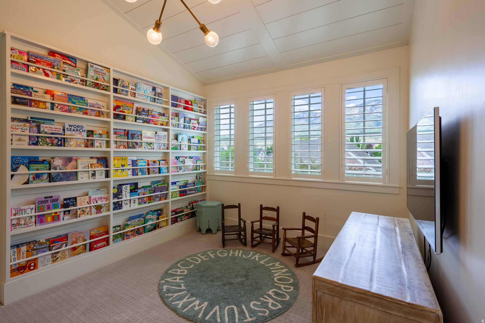 APPLEWOOD ACRES - Residential