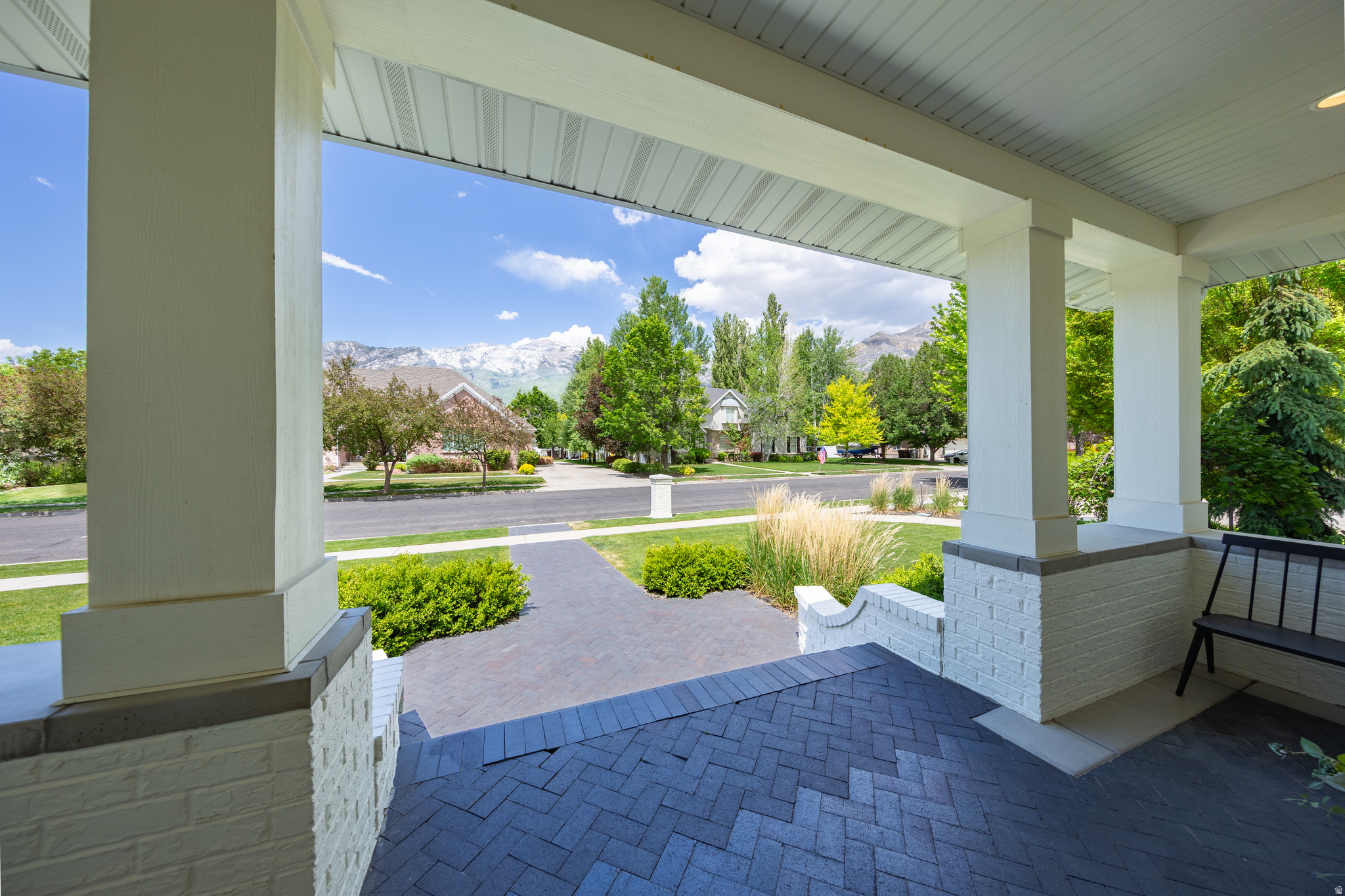 APPLEWOOD ACRES - Residential