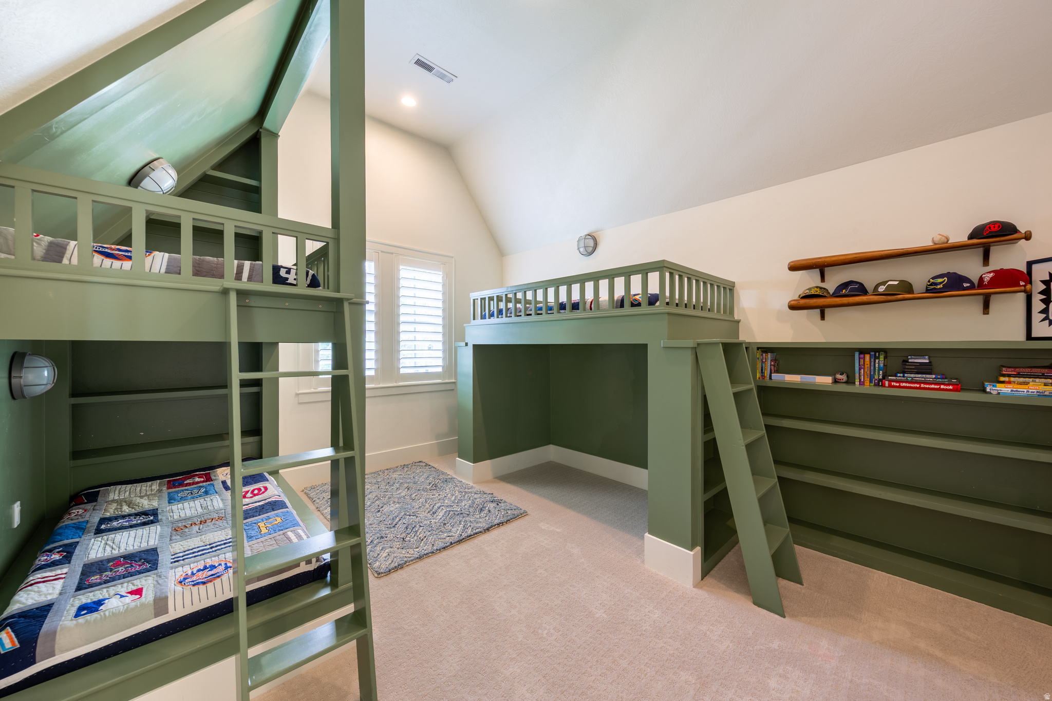 APPLEWOOD ACRES - Residential