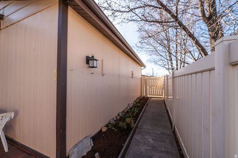 Tiny photo for 621 E COACHMAN WAY, Riverdale, UT 84405 (MLS # 2135096)