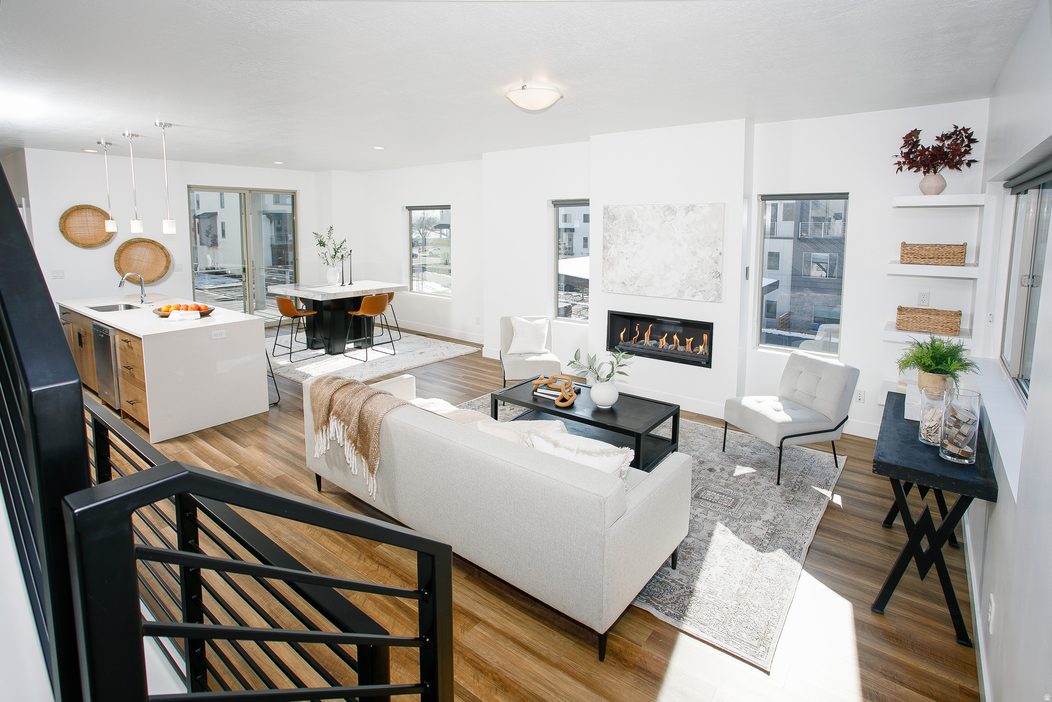 SUNRIVER TOWNHOMES P - Residential